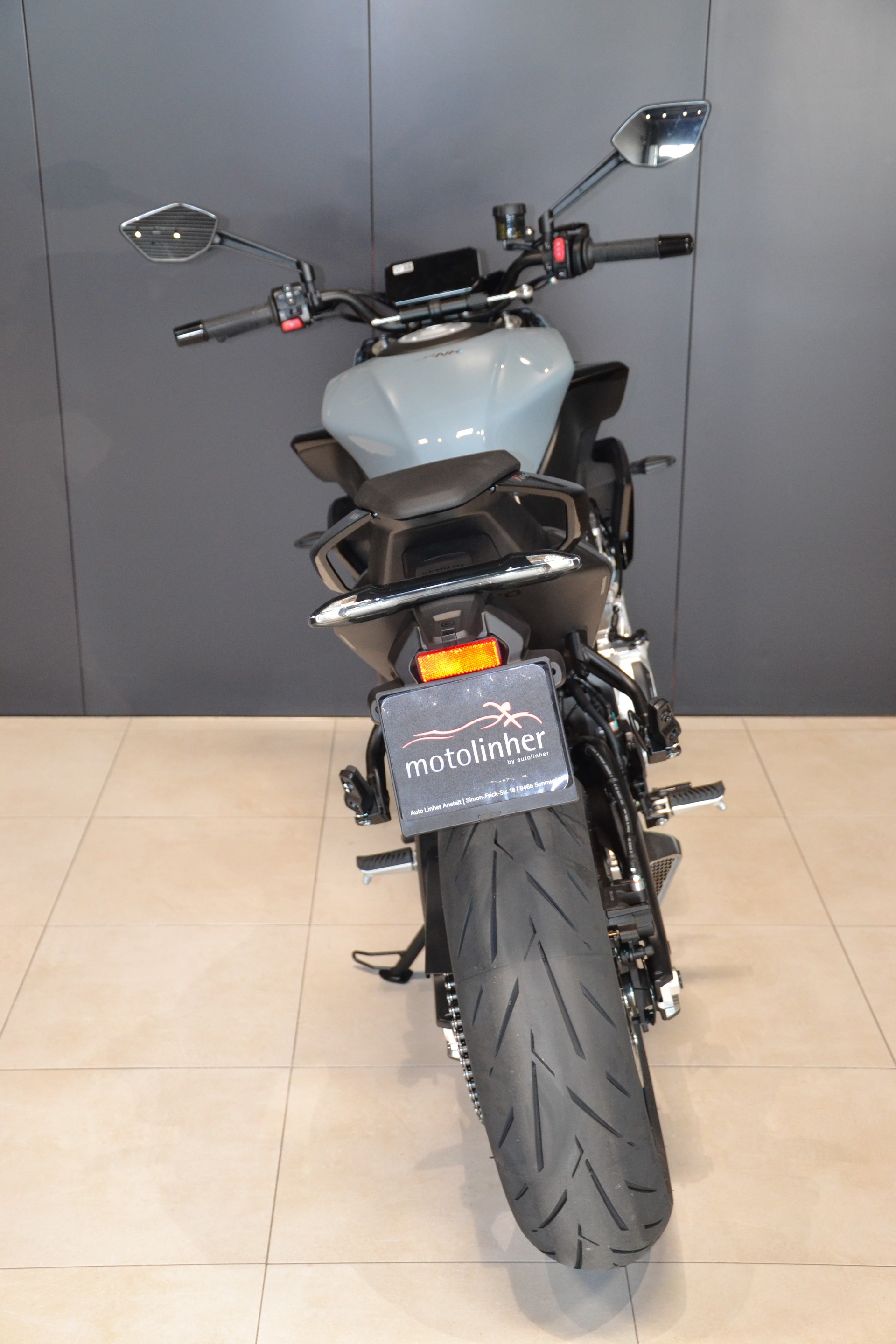 CF MOTO 675 NK-image-3