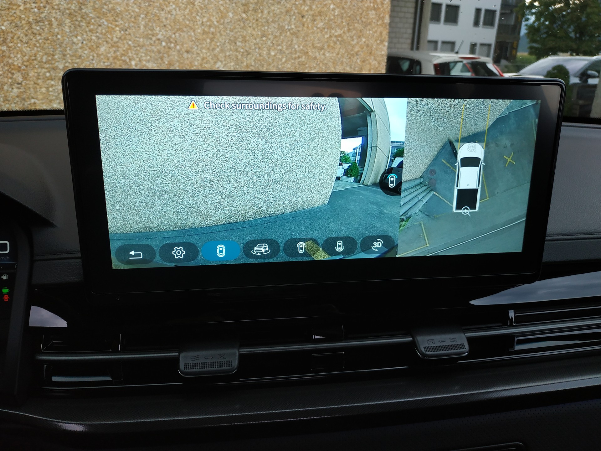 KGM-SsangYong Musso 2.2 Blackline 4WD Automat-image-16