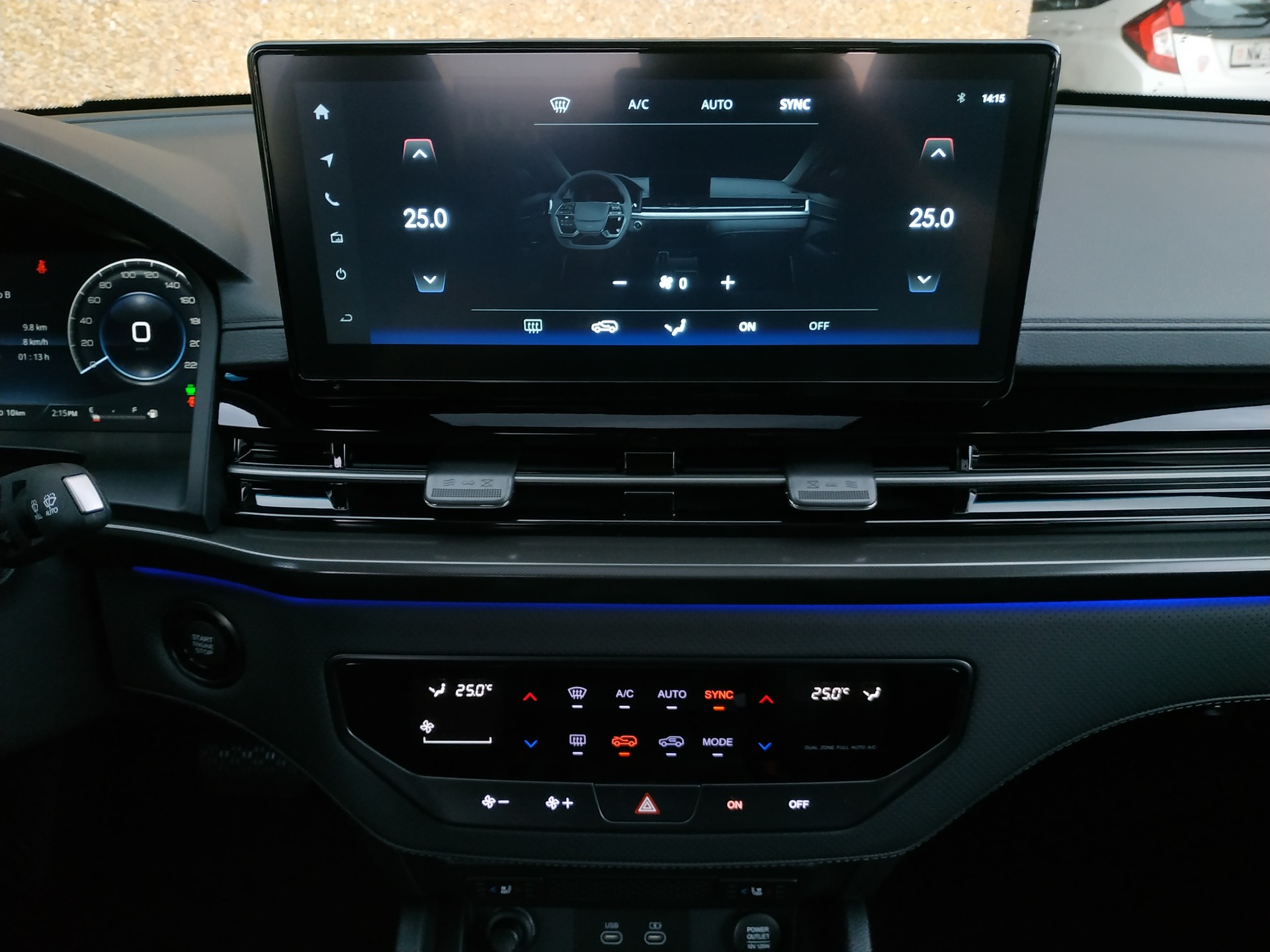 KGM-SsangYong Musso 2.2 Blackline 4WD Automat-image-14