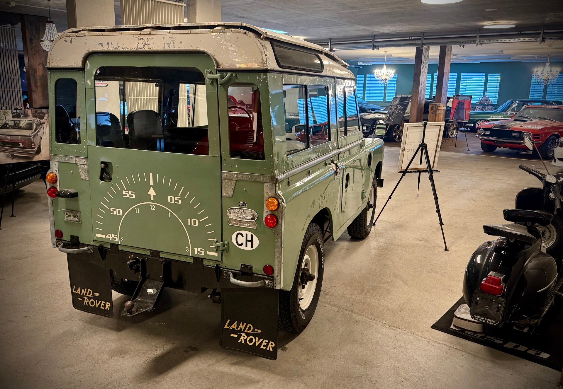 LAND ROVER 88 mit Tropendach-image-9