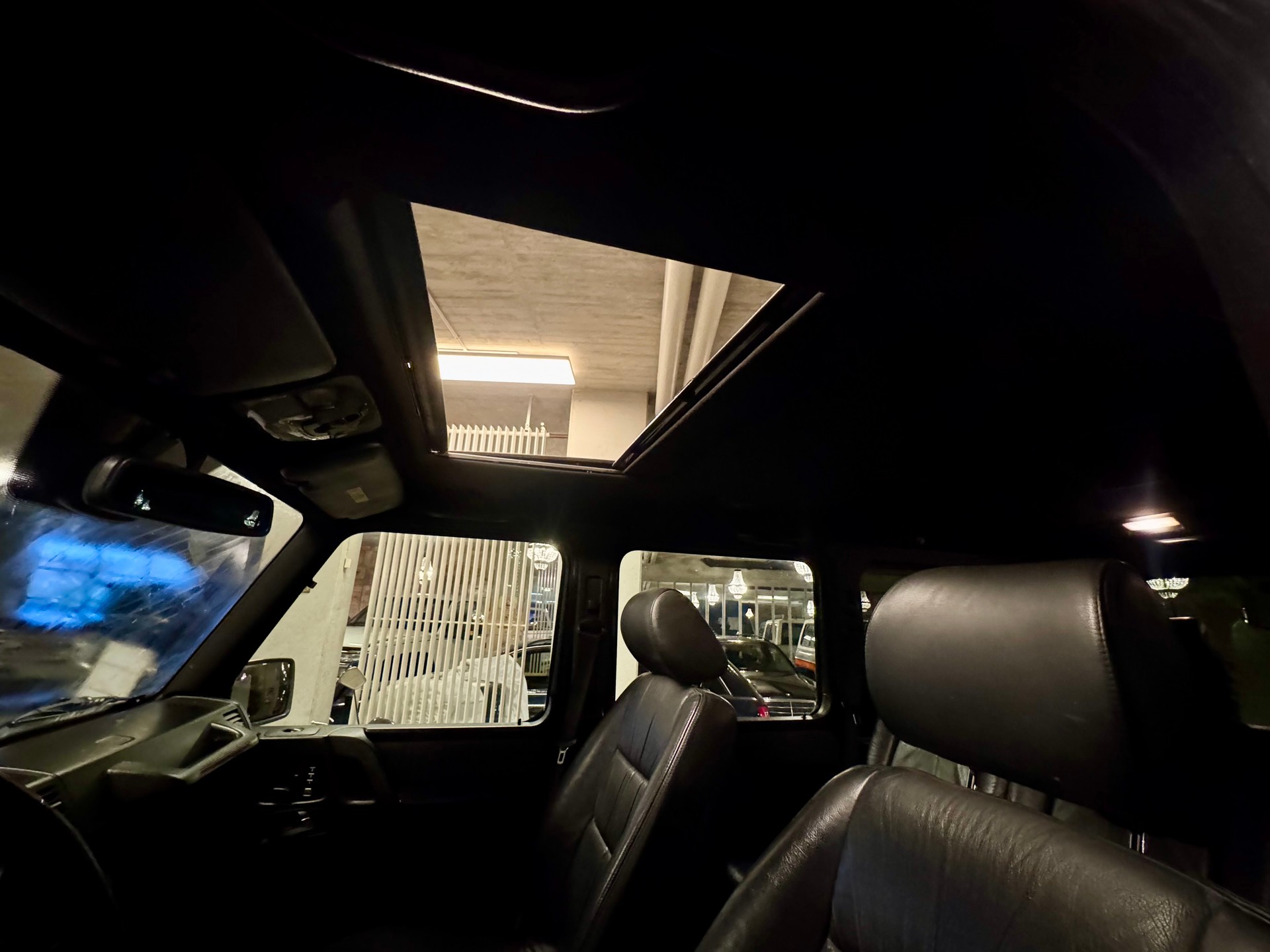 MERCEDES-BENZ Frisch restauriert in Nardo Grau-image-23