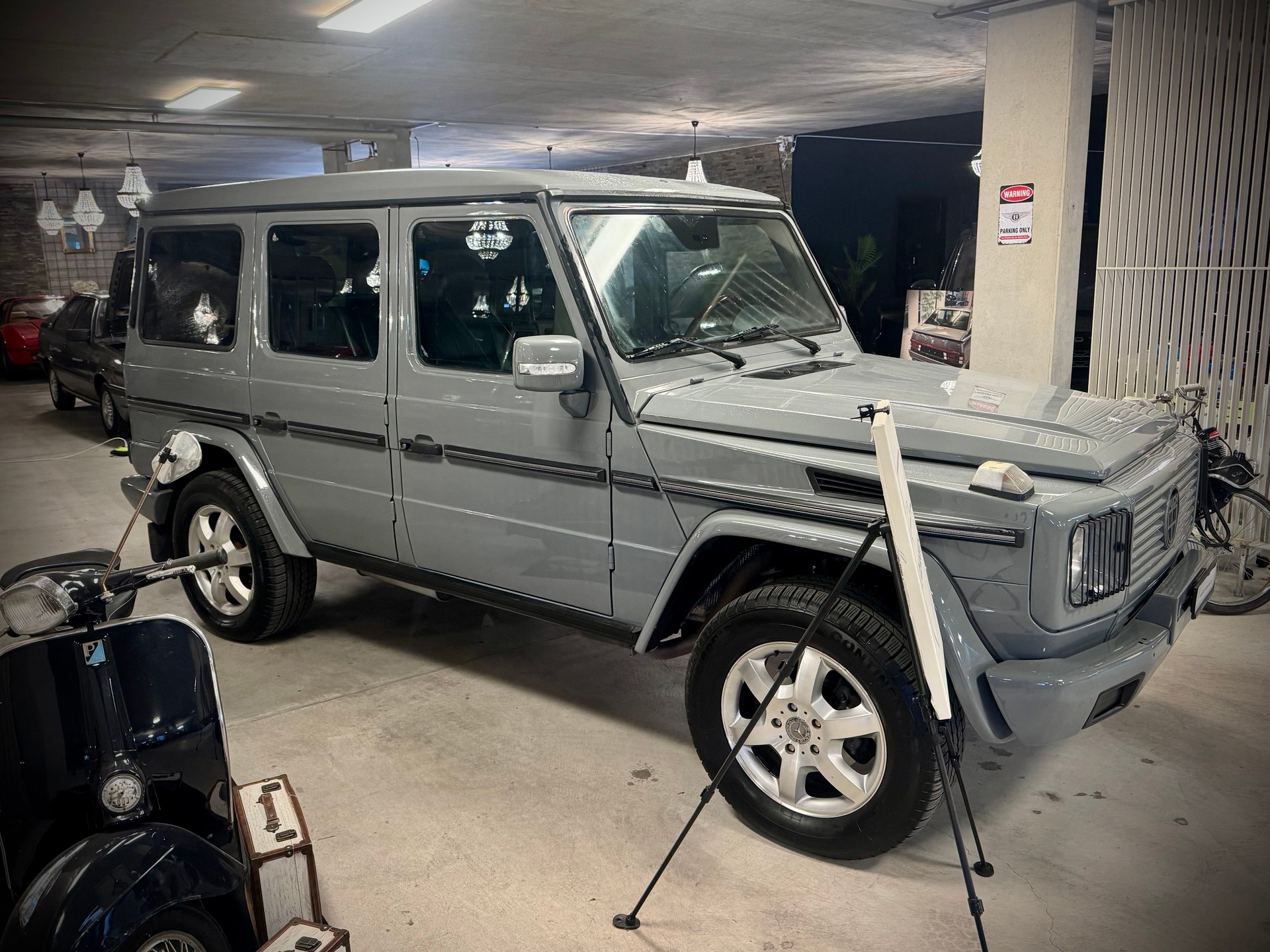 MERCEDES-BENZ Frisch restauriert in Nardo Grau-image-6