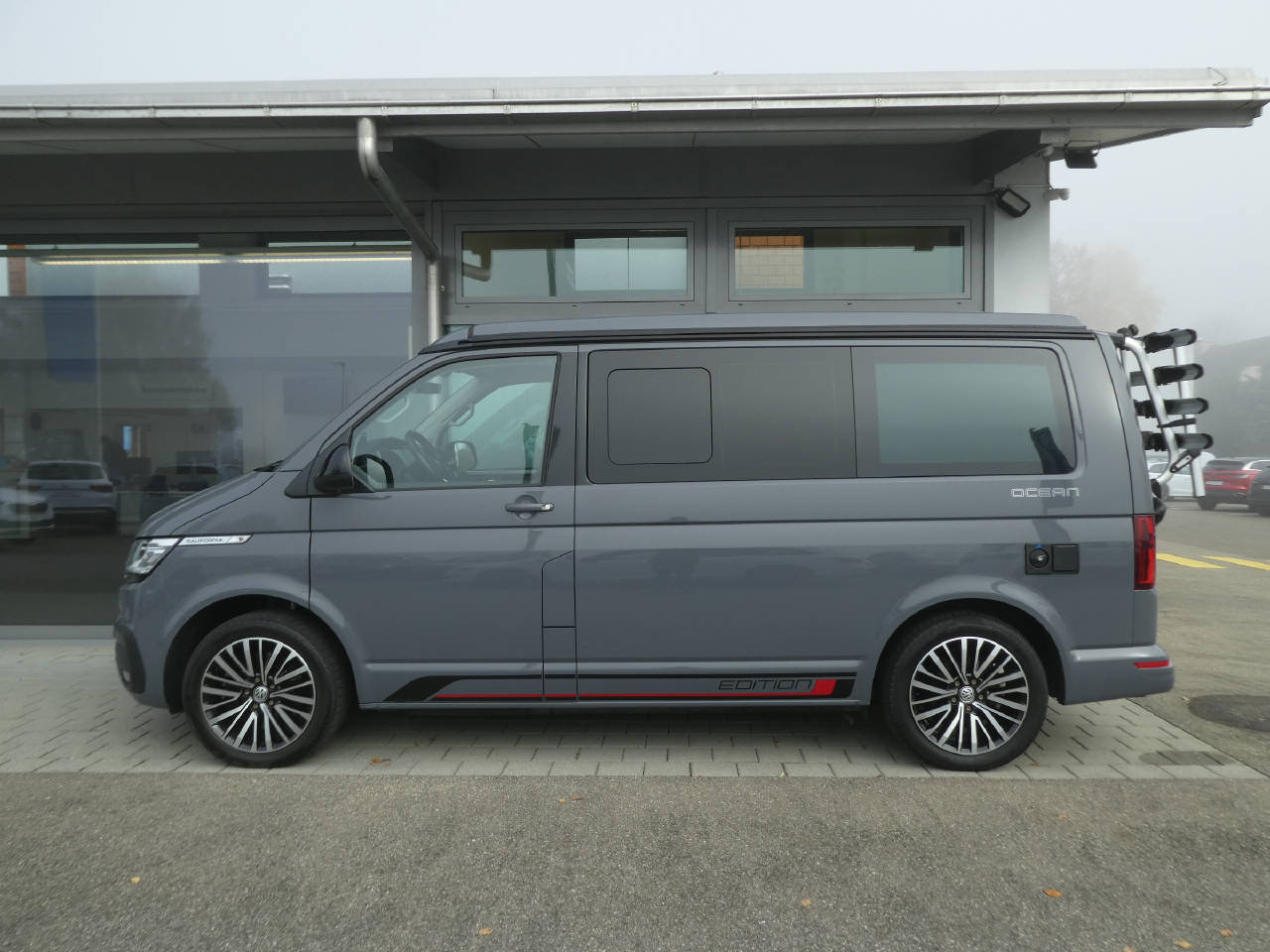 VW T6.1 California 2.0 TDI 204 Ocean Edition Liberty DSG 4m-image-4