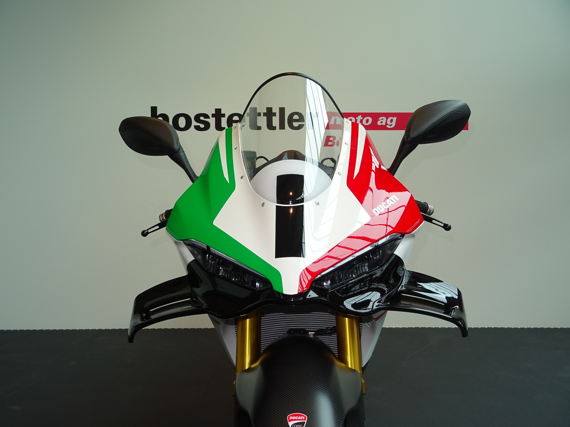 DUCATI Panigale V4 Tricolore Nr. 273/1000 Limited Edition-image-4