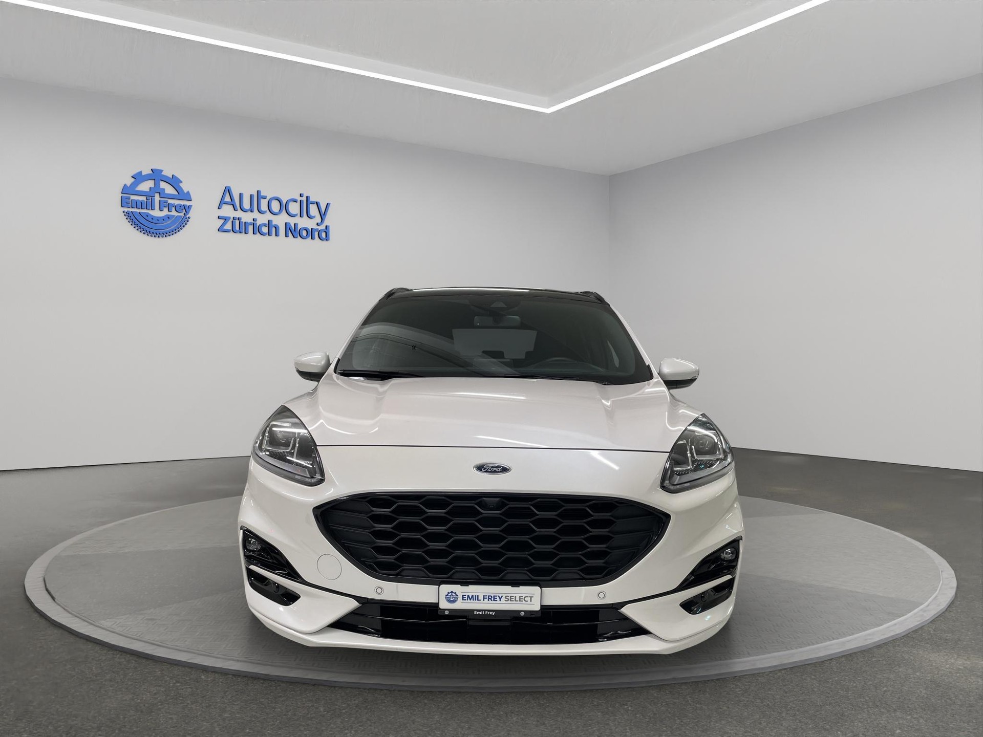 FORD Kuga 2.5 Plug-in Hybrid ST-Line X-showroom-element-1