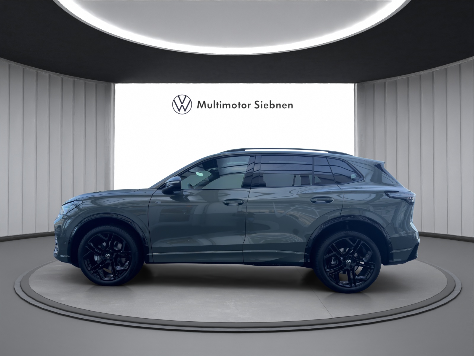VW Tiguan 2.0 TSI DSG R-Line 4Motion-showroom-element-1