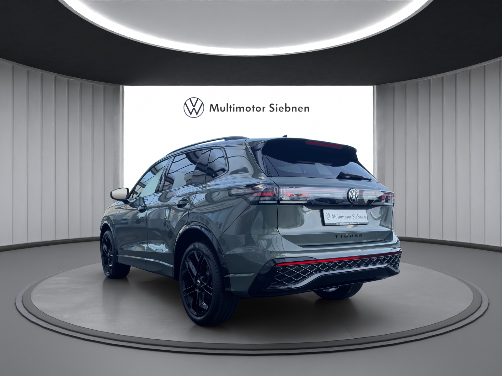 VW Tiguan 2.0 TSI DSG R-Line 4Motion-showroom-element-2