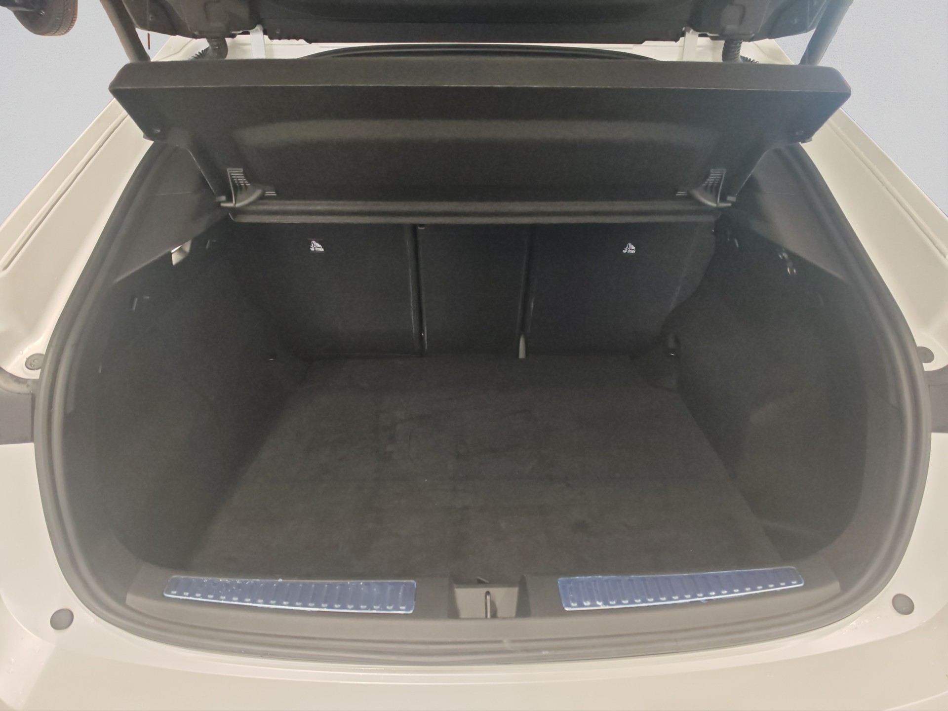 RENAULT Rafale 1.2 E-Tech Hybrid 200 Esprit Alpine-image-14