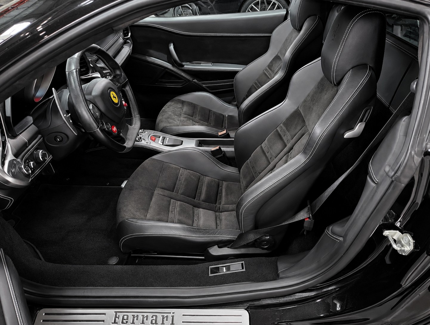 FERRARI 458 4.5 Italia-image-7