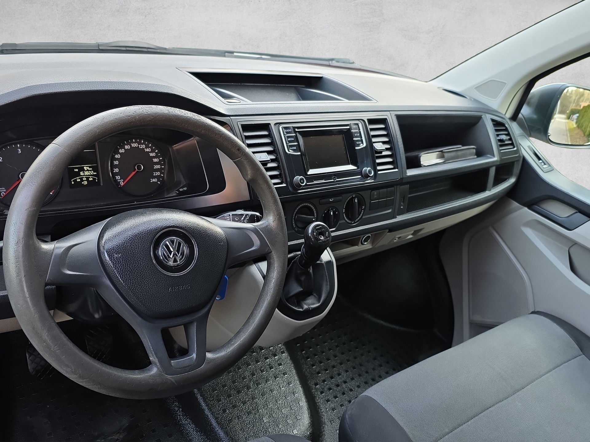 VW T6 2.0 TDI 4Motion-image-5