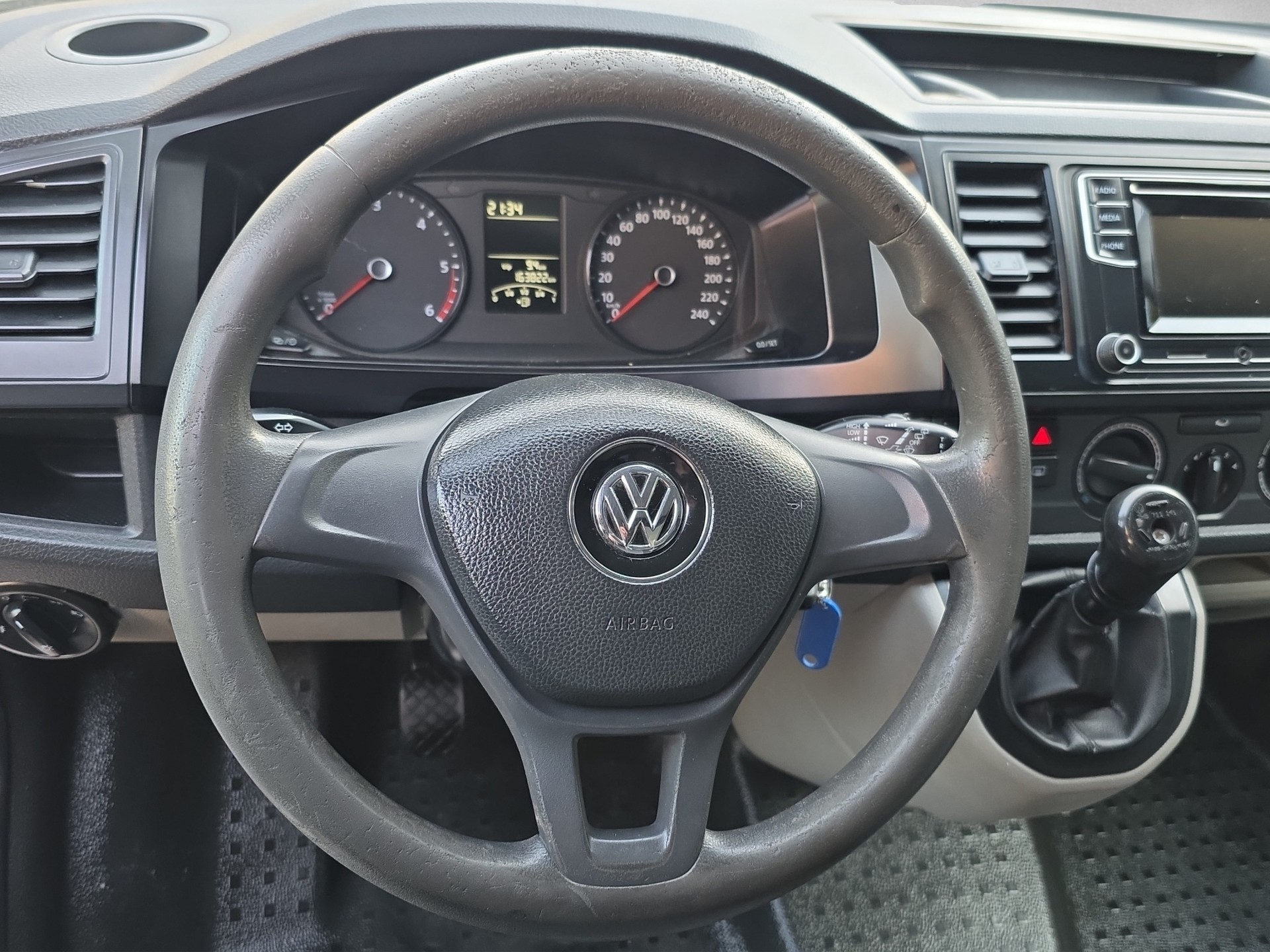 VW T6 2.0 TDI 4Motion-image-6