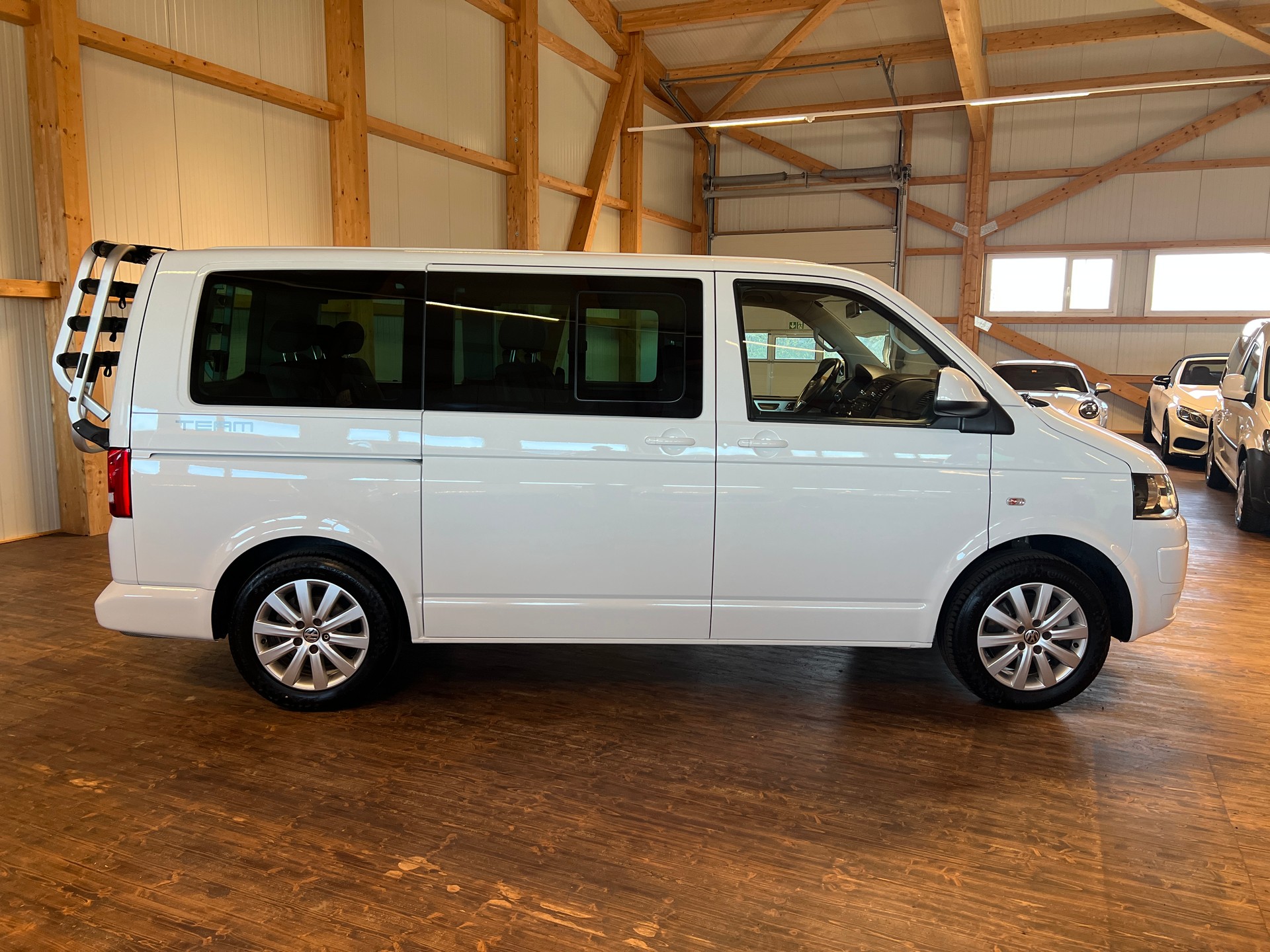 VW T5 Multivan 2.0 Bi-TDI CR CL Team 4Motion DSG-showroom-element-3