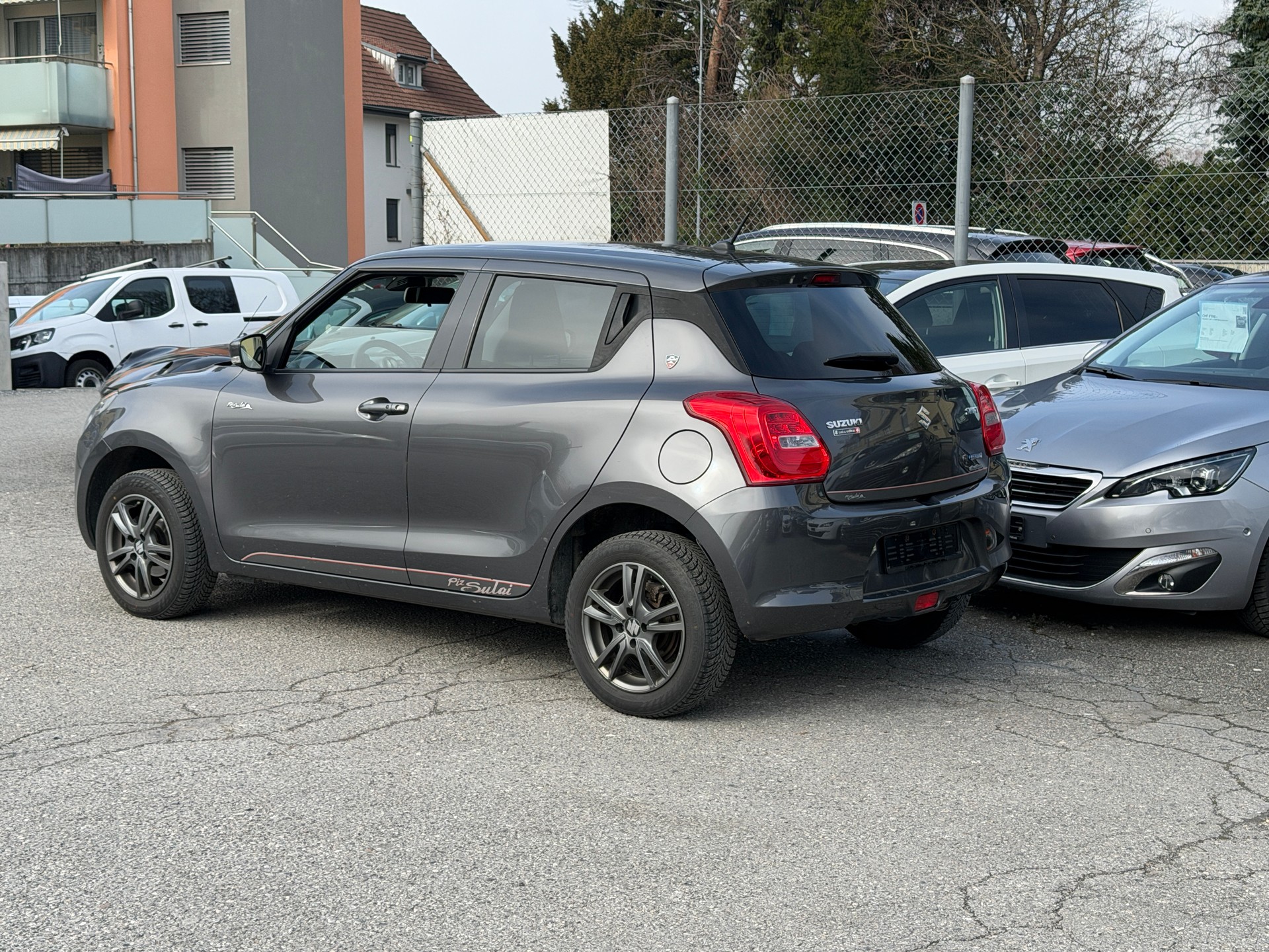 SUZUKI Swift 1.2i 16V SHVS Piz Sulai Top Hybrid Allgri4x4-image-12