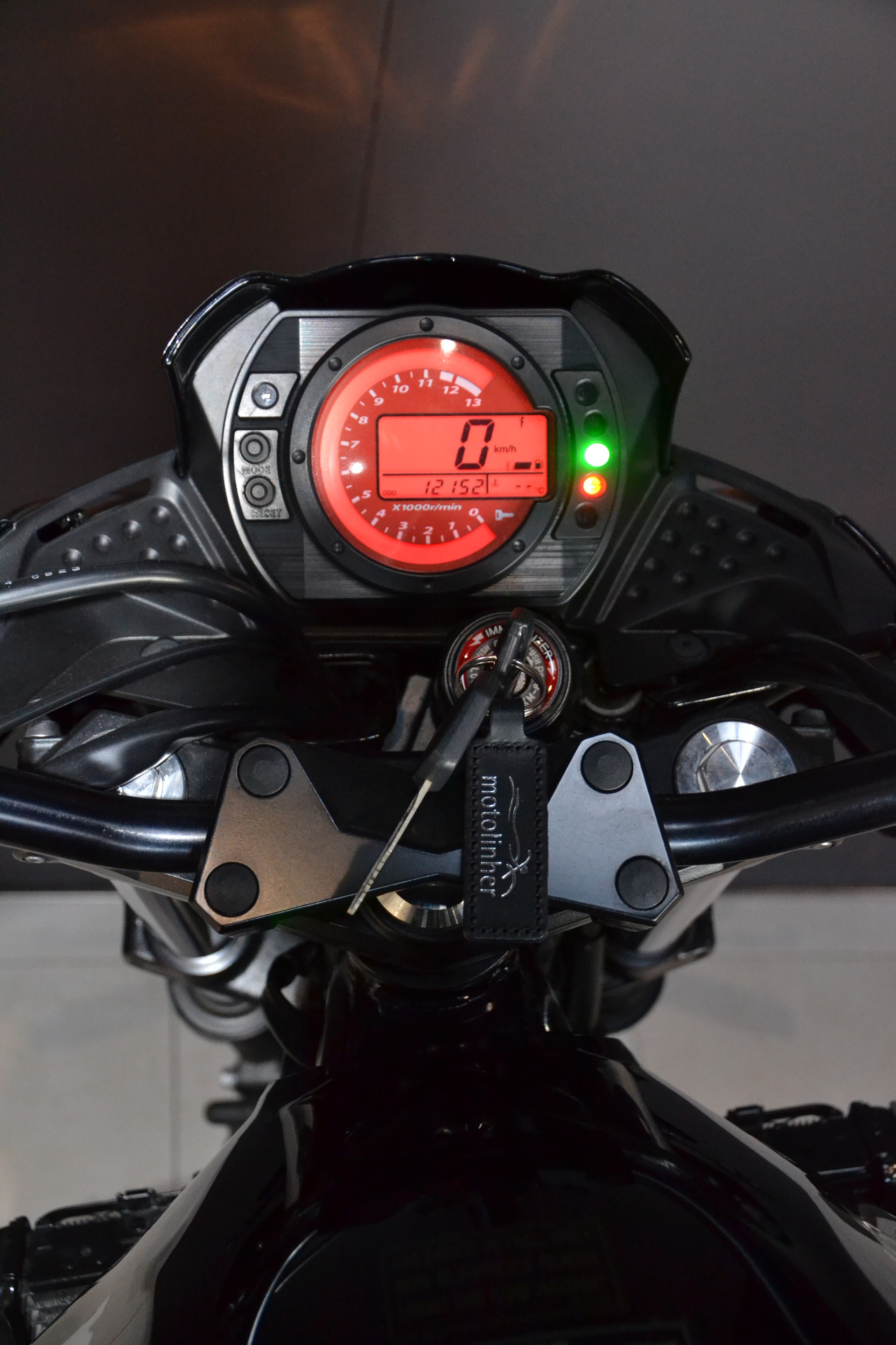 KAWASAKI Z 750-image-5