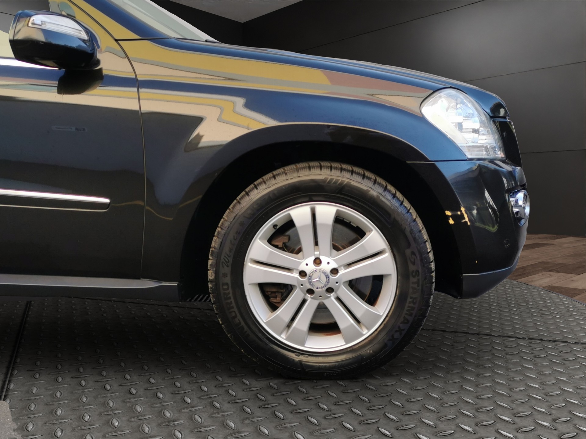 MERCEDES-BENZ GL 450 (420) CDI 4Matic 7G-Tronic-showroom-element-3