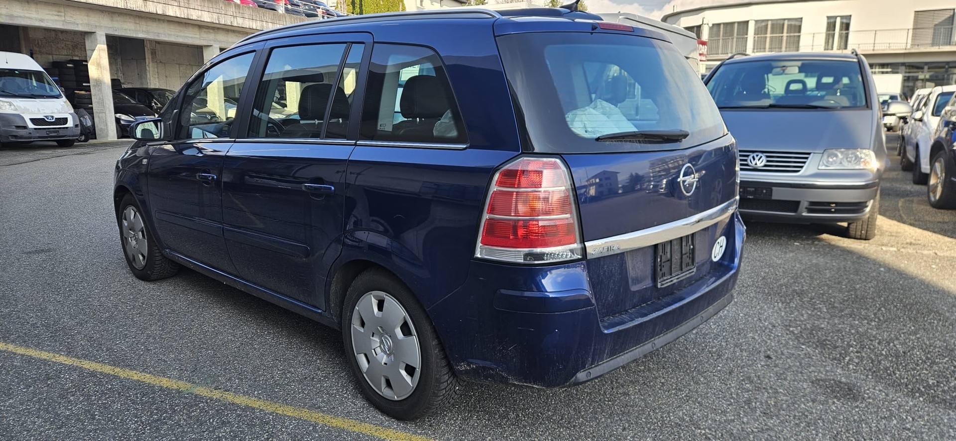 OPEL Zafira 2.2i 16V Enjoy-image-8