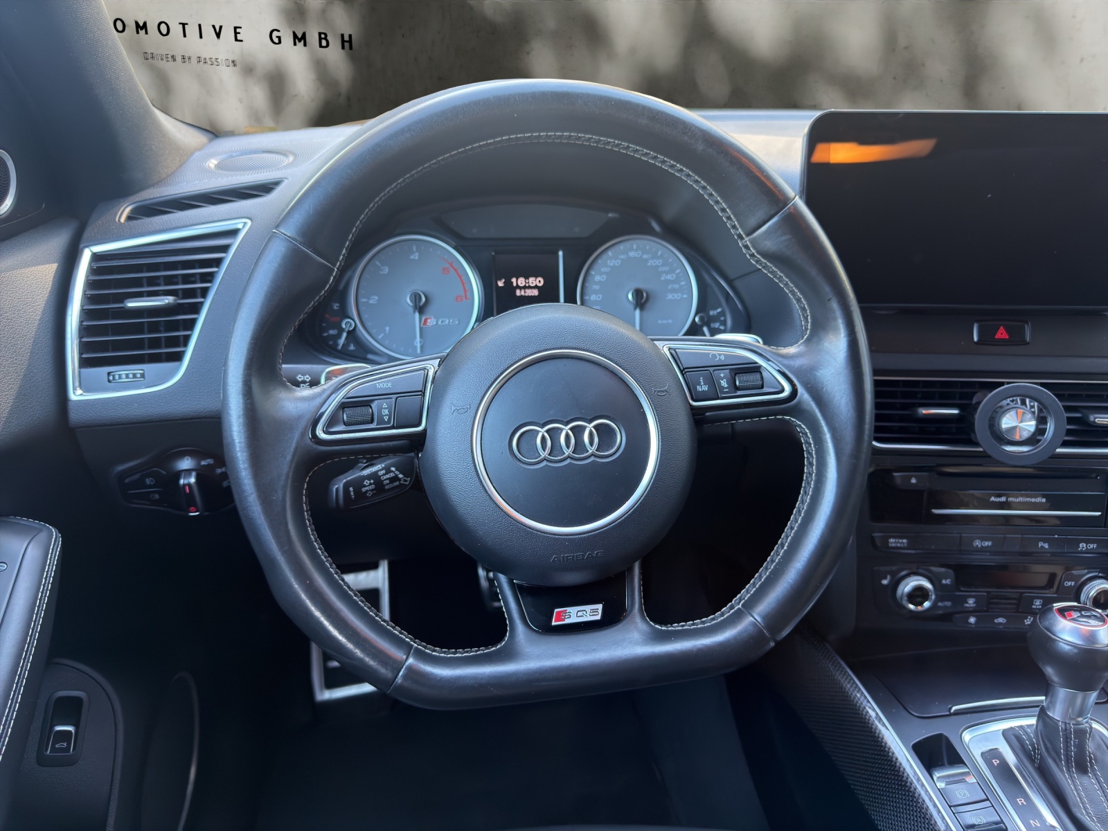 AUDI SQ5 3.0 TDI quattro tiptronic-image-9