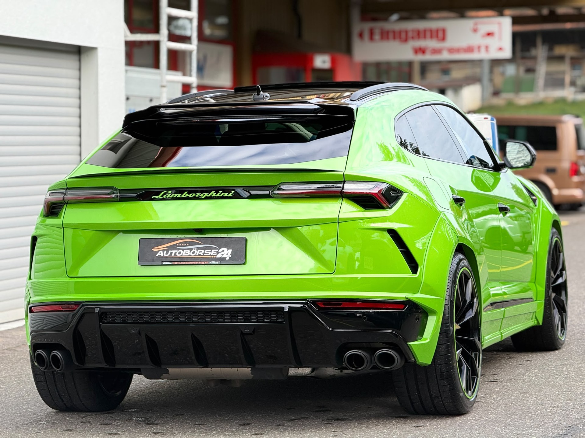 LAMBORGHINI Urus 4.0 *Novitec Original Umbau*-showroom-element-3