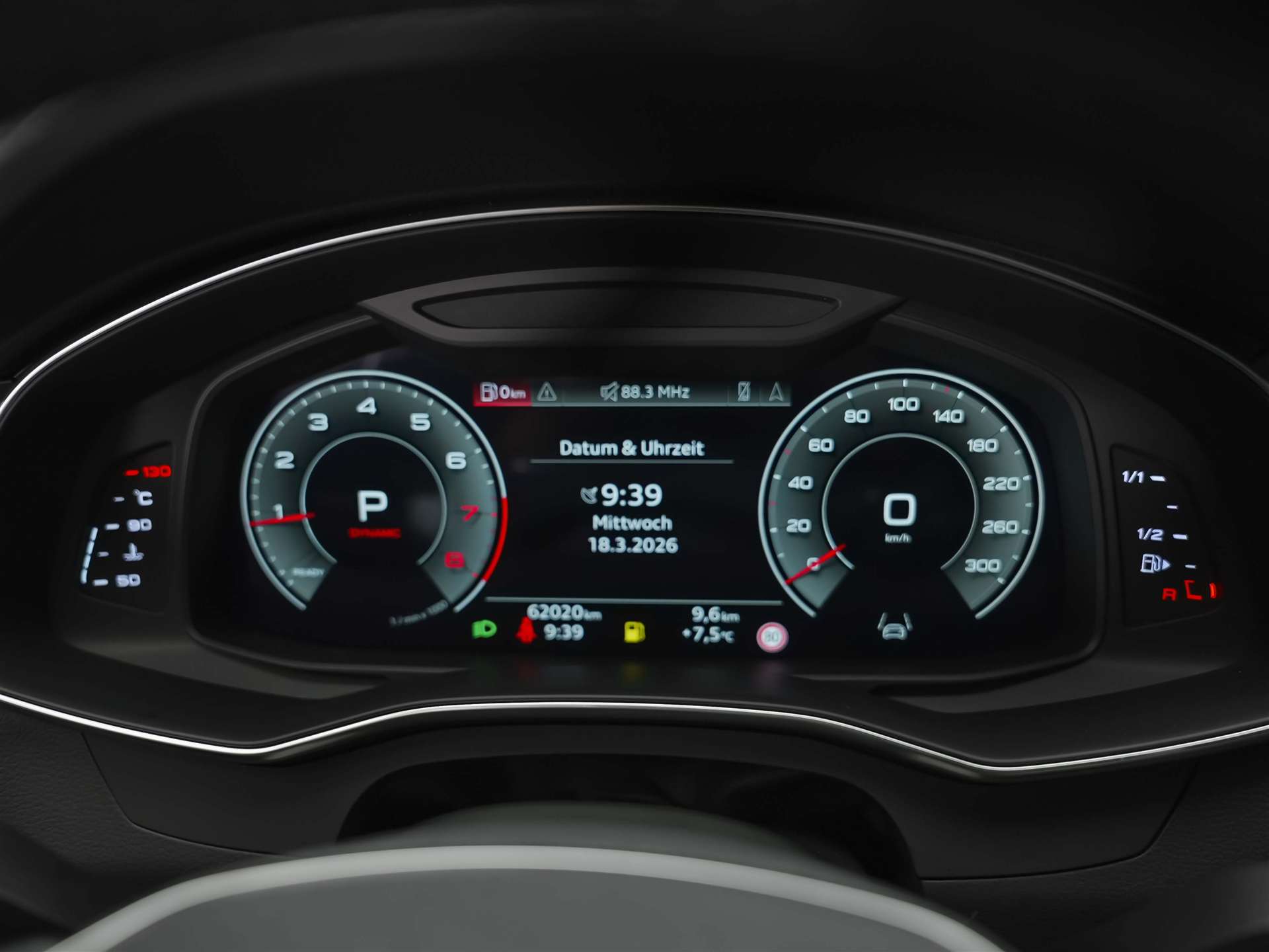AUDI A6 Limousine 45 TFSI Design quattro S-tronic *21" Felgen*Assistenzpaket*Leder*-image-33