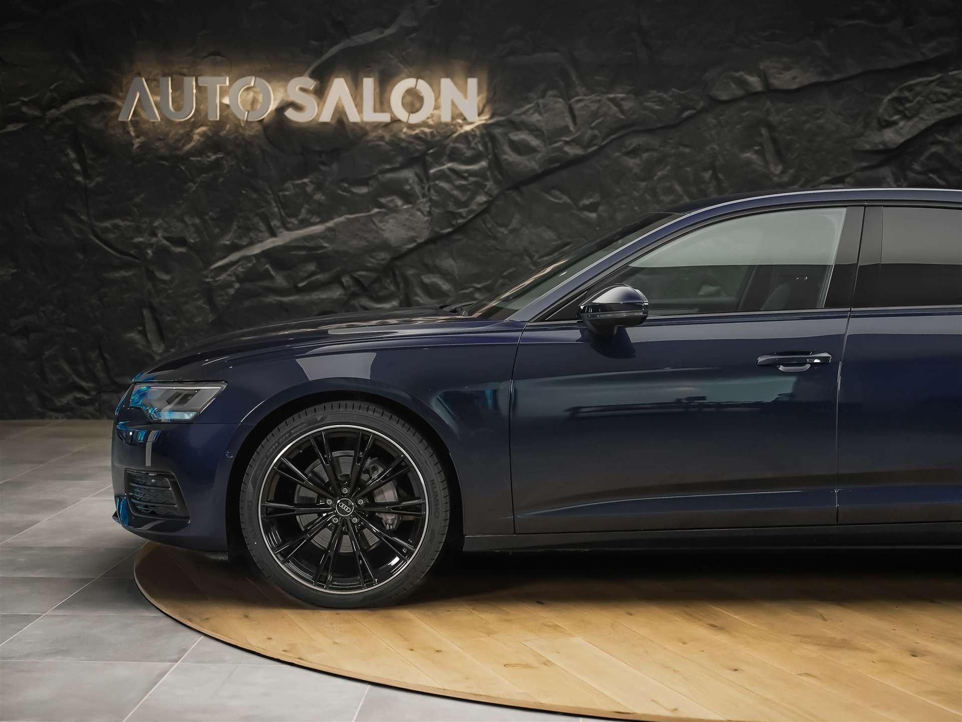 AUDI A6 Limousine 45 TFSI Design quattro S-tronic *21" Felgen*Assistenzpaket*Leder*-image-15