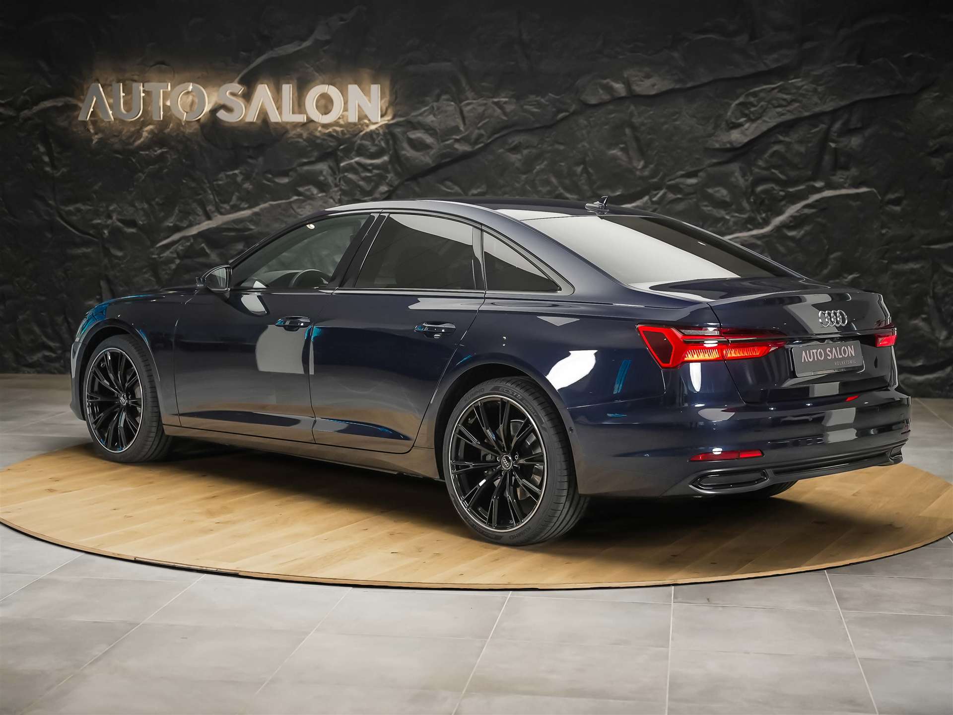 AUDI A6 Limousine 45 TFSI Design quattro S-tronic *21" Felgen*Assistenzpaket*Leder*-showroom-element-3
