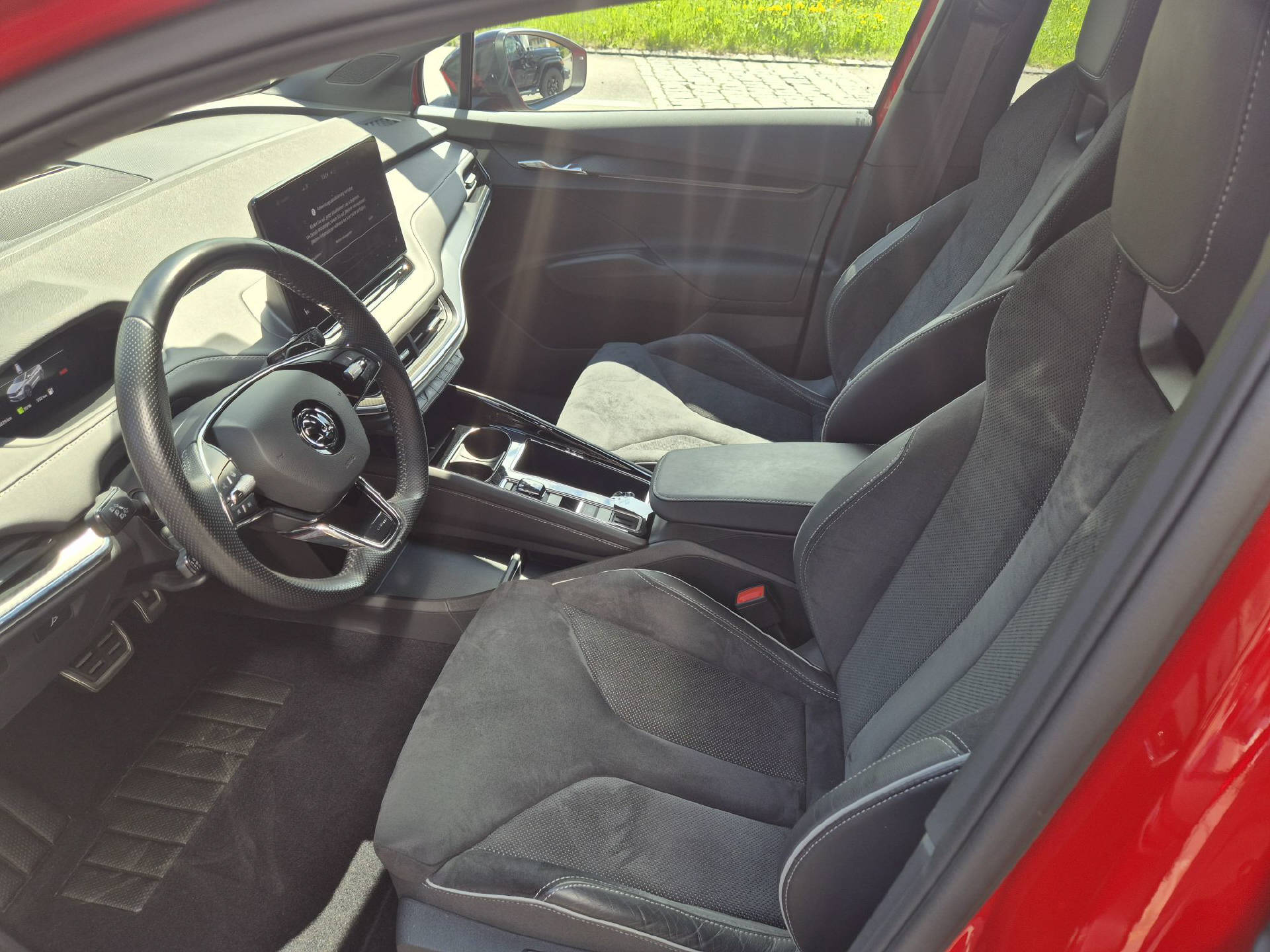 SKODA Enyaq iV 80x SportLine-image-9