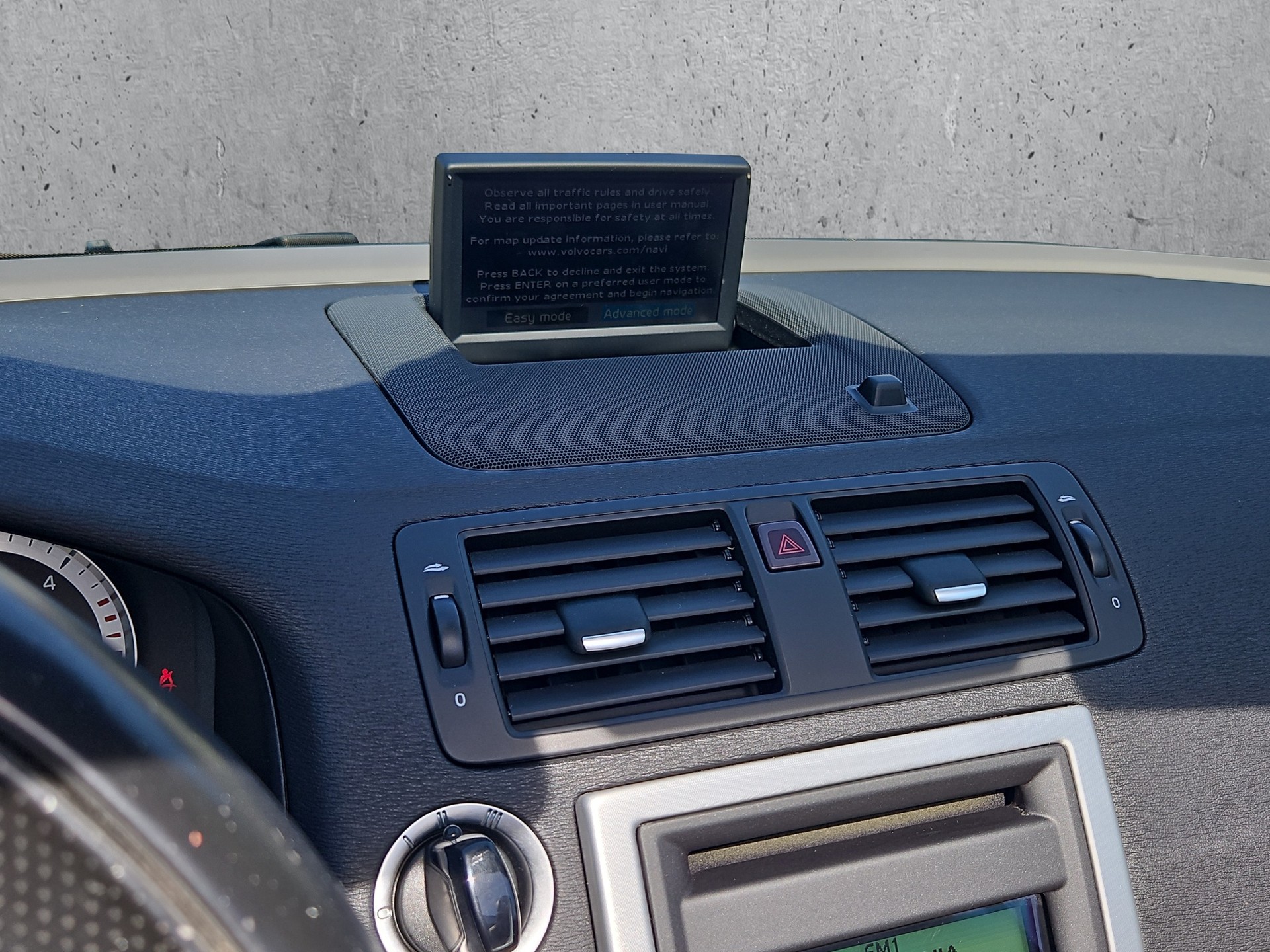 VOLVO C70 2.0D Momentum Powershift-image-10