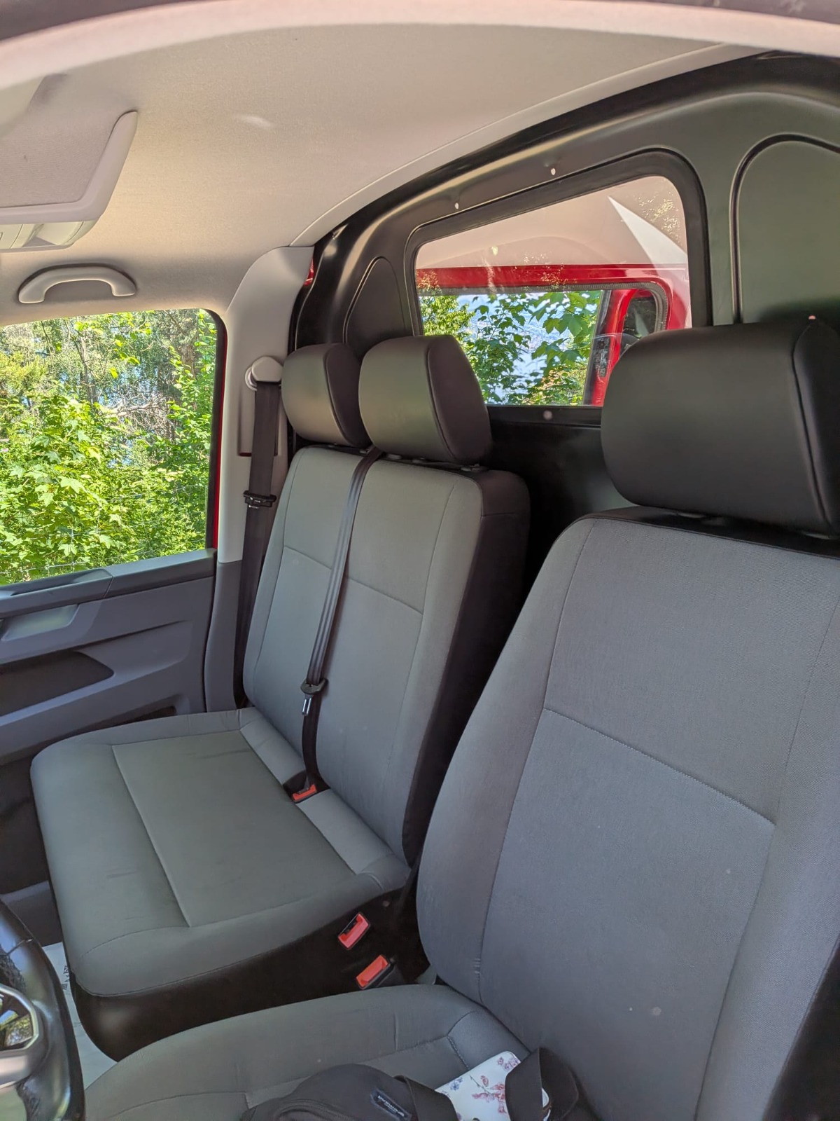 VW Transporter T6.1 2.0 TDI 150 DSG 4Motion-image-8