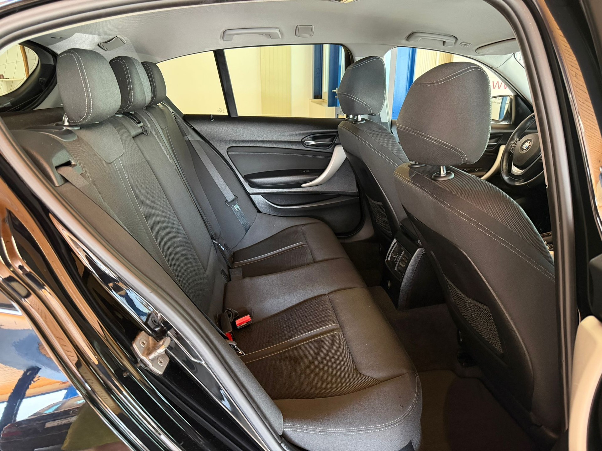 BMW 118d xDrive-image-20
