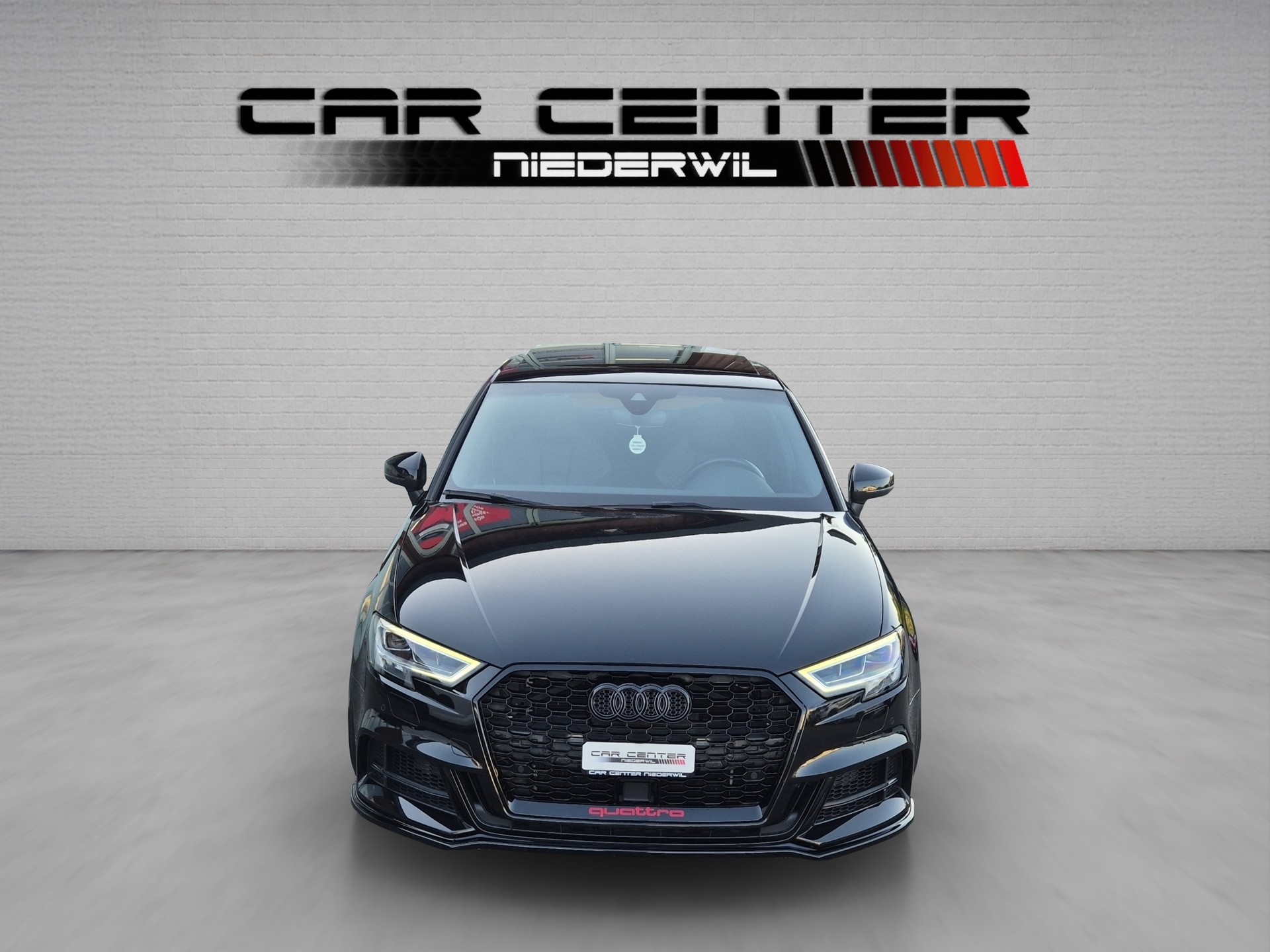 AUDI S3 Sportback 2.0 TFSI quattro S-tronic, OHNE OPF, RS-LOOK, FULL BLACK-showroom-element-3