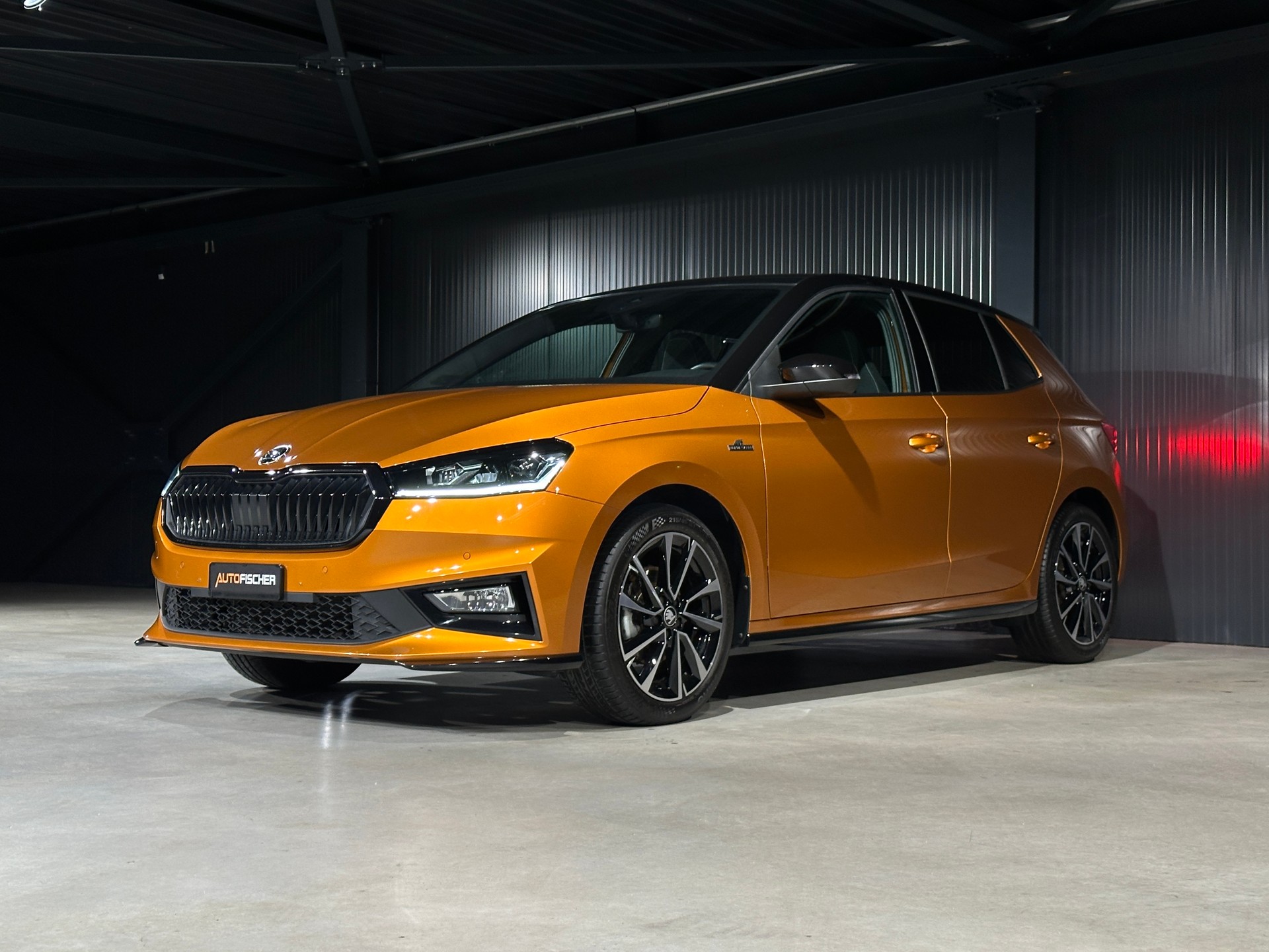 SKODA Fabia 1.0 TSI Monte Carlo DSG-showroom-element-3