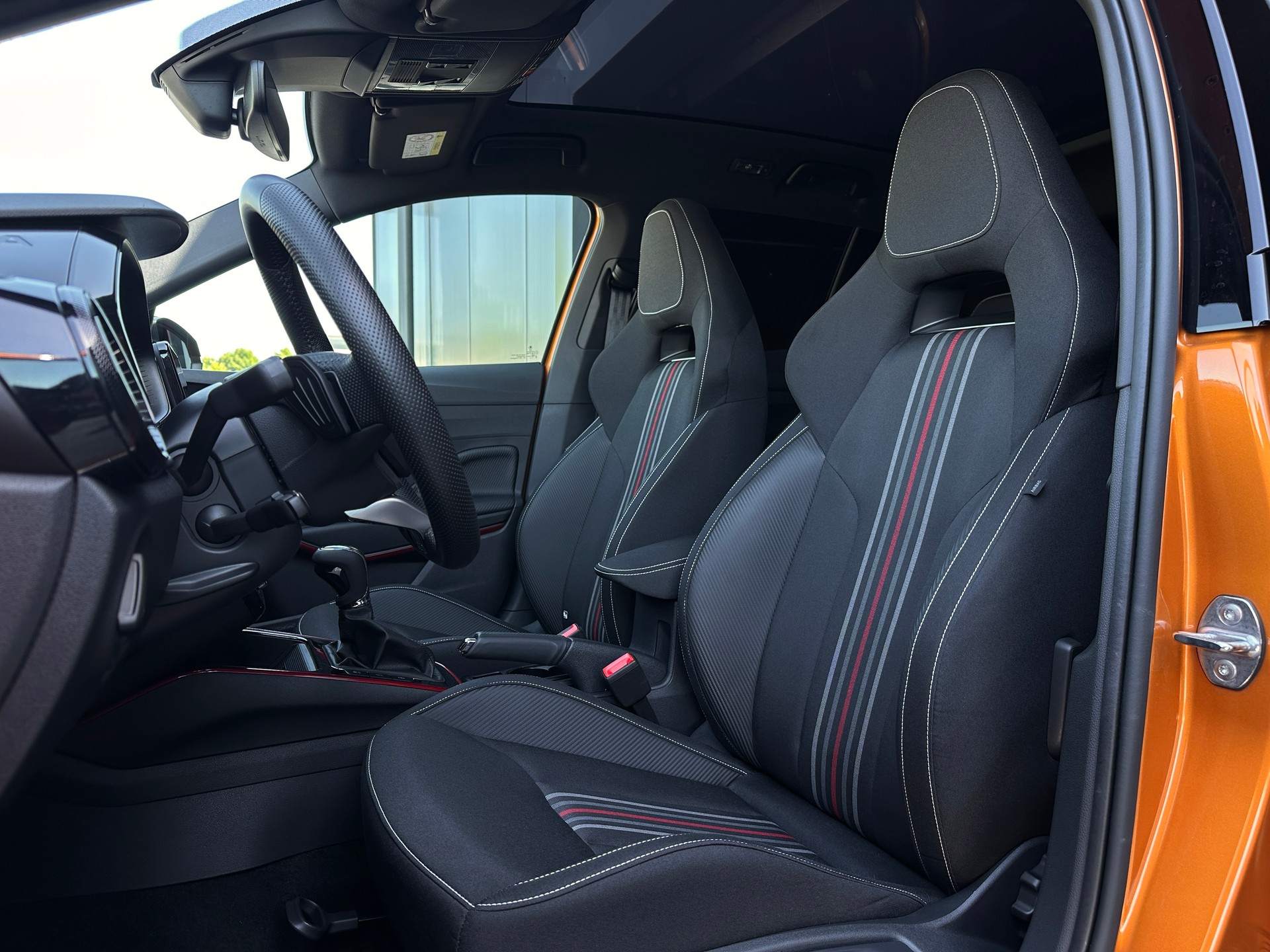 SKODA Fabia 1.0 TSI Monte Carlo DSG-image-9