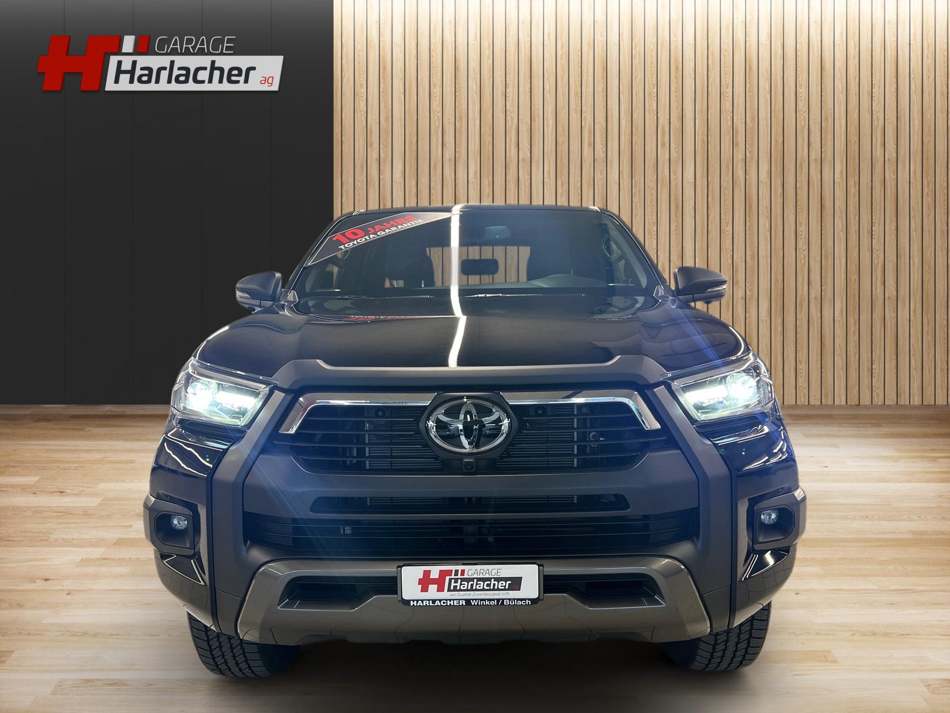 TOYOTA Hilux Double Cab.-Pick-up 2.8 D-4D MHEV 204 Invincible-image-1