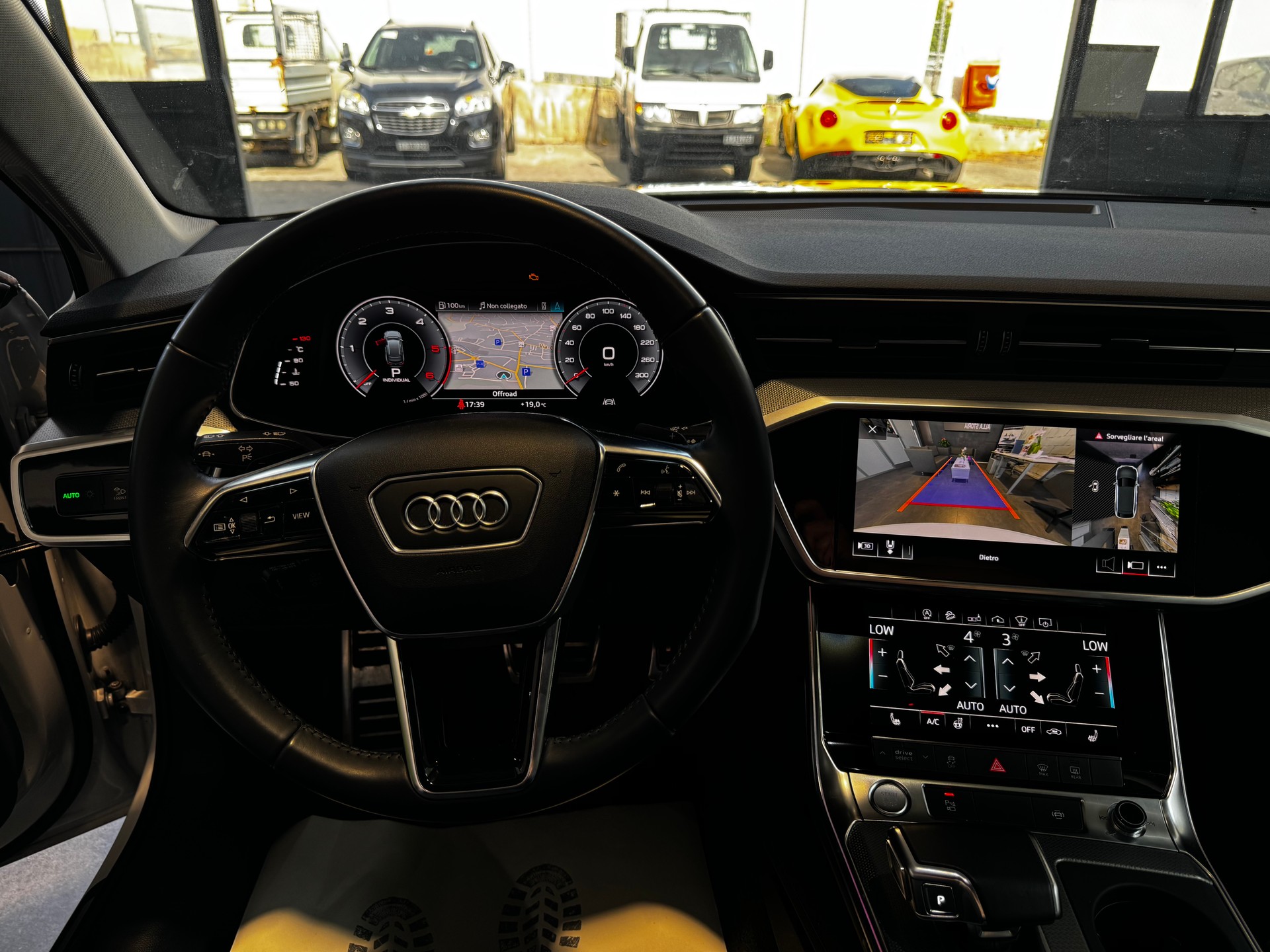 AUDI A6 allroad 50 TDI quattro tiptronic-image-12