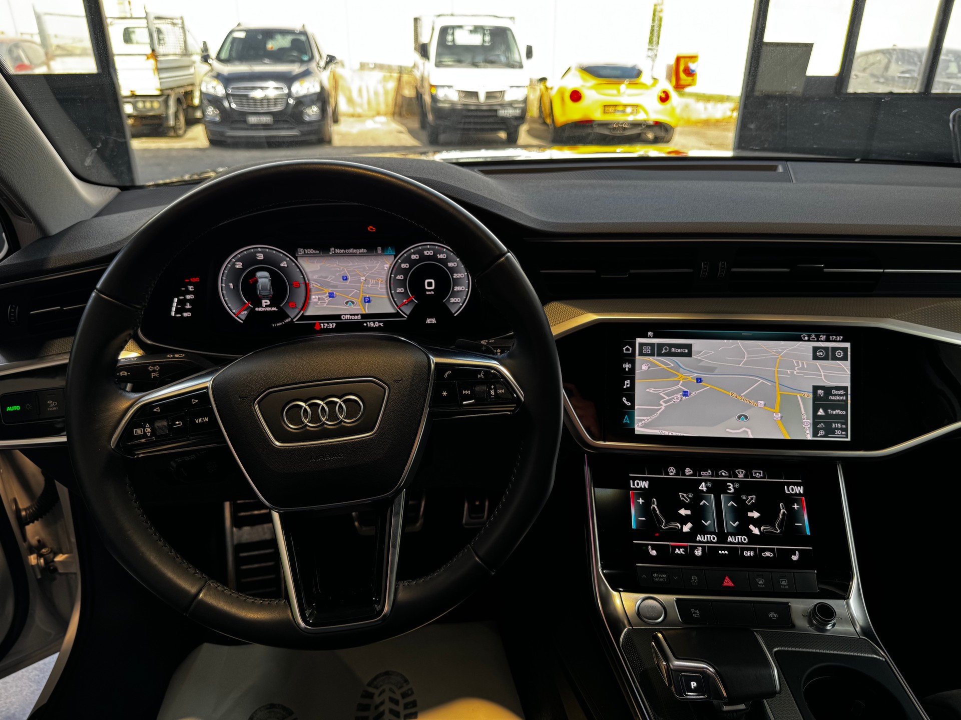 AUDI A6 allroad 50 TDI quattro tiptronic-image-13