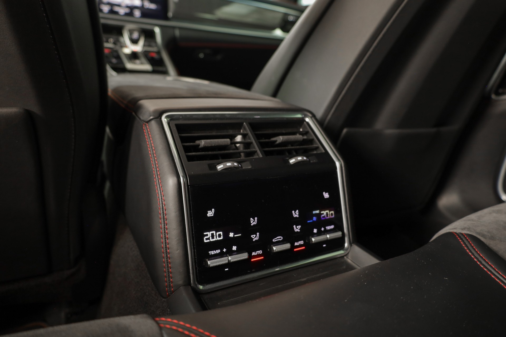PORSCHE Panamera GTS Sport Turismo PDK-image-17