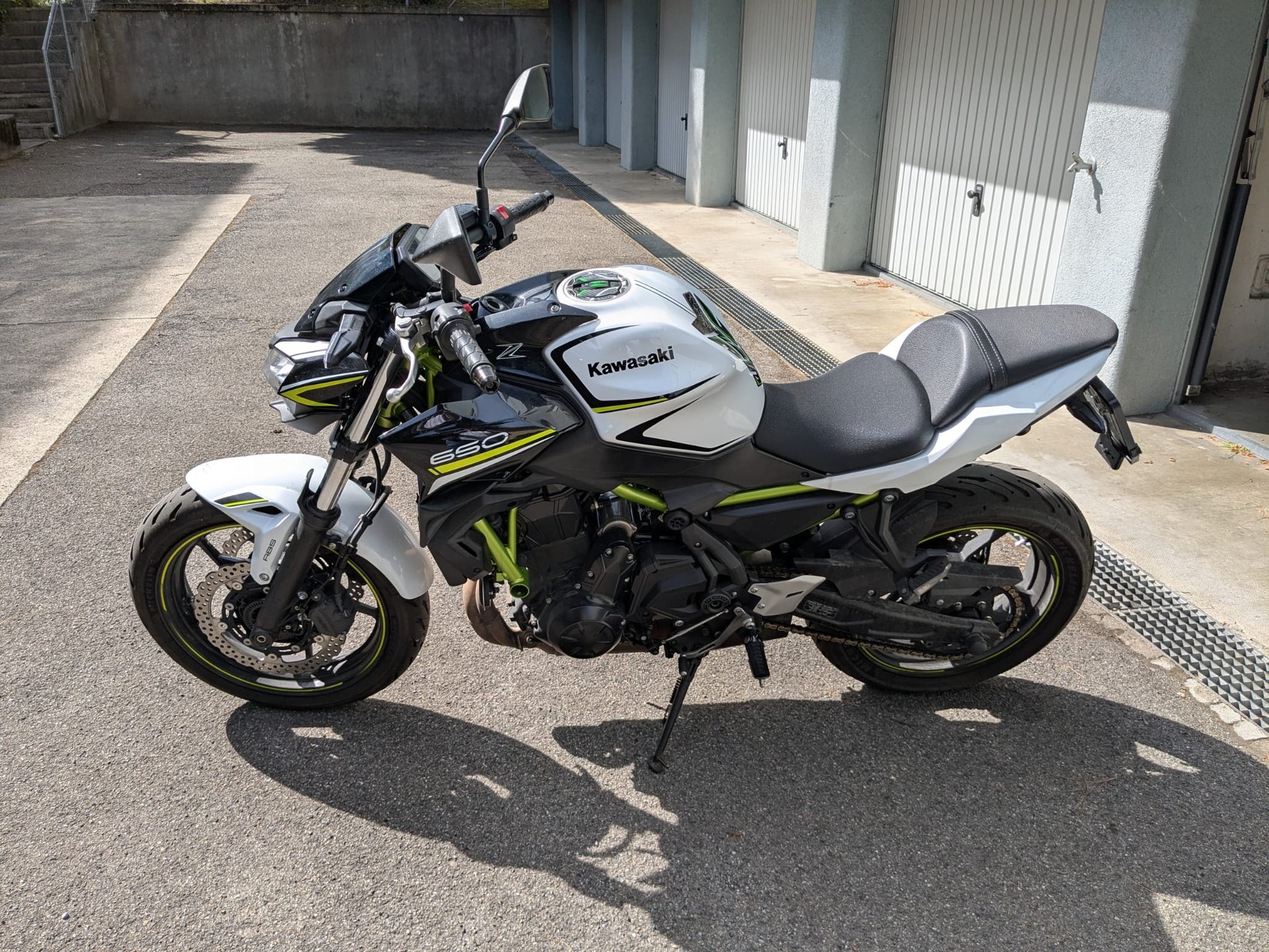 KAWASAKI Z 650-image-1
