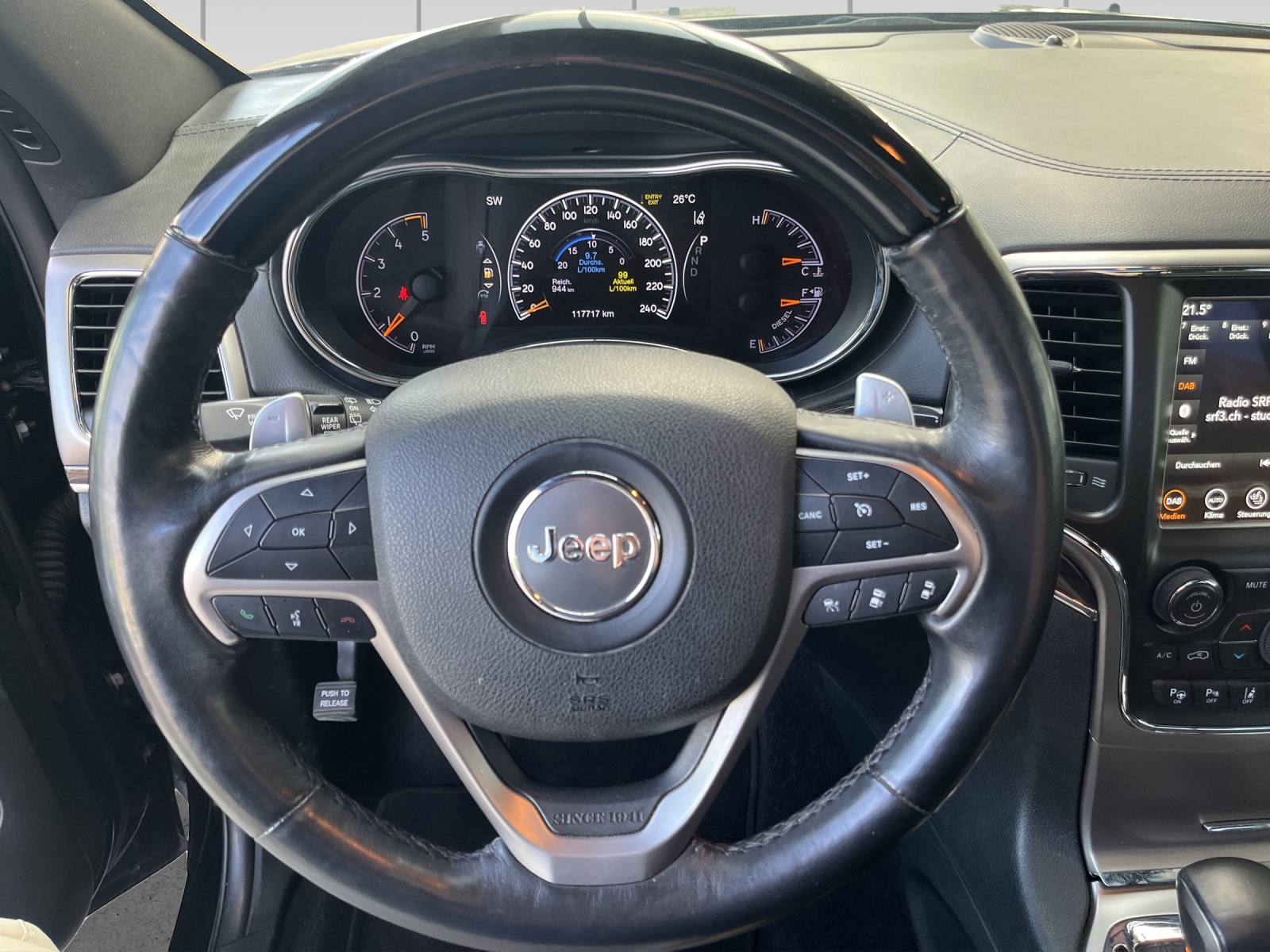 JEEP Grand Cherokee 3.0 CRD Overland Automatic-image-8