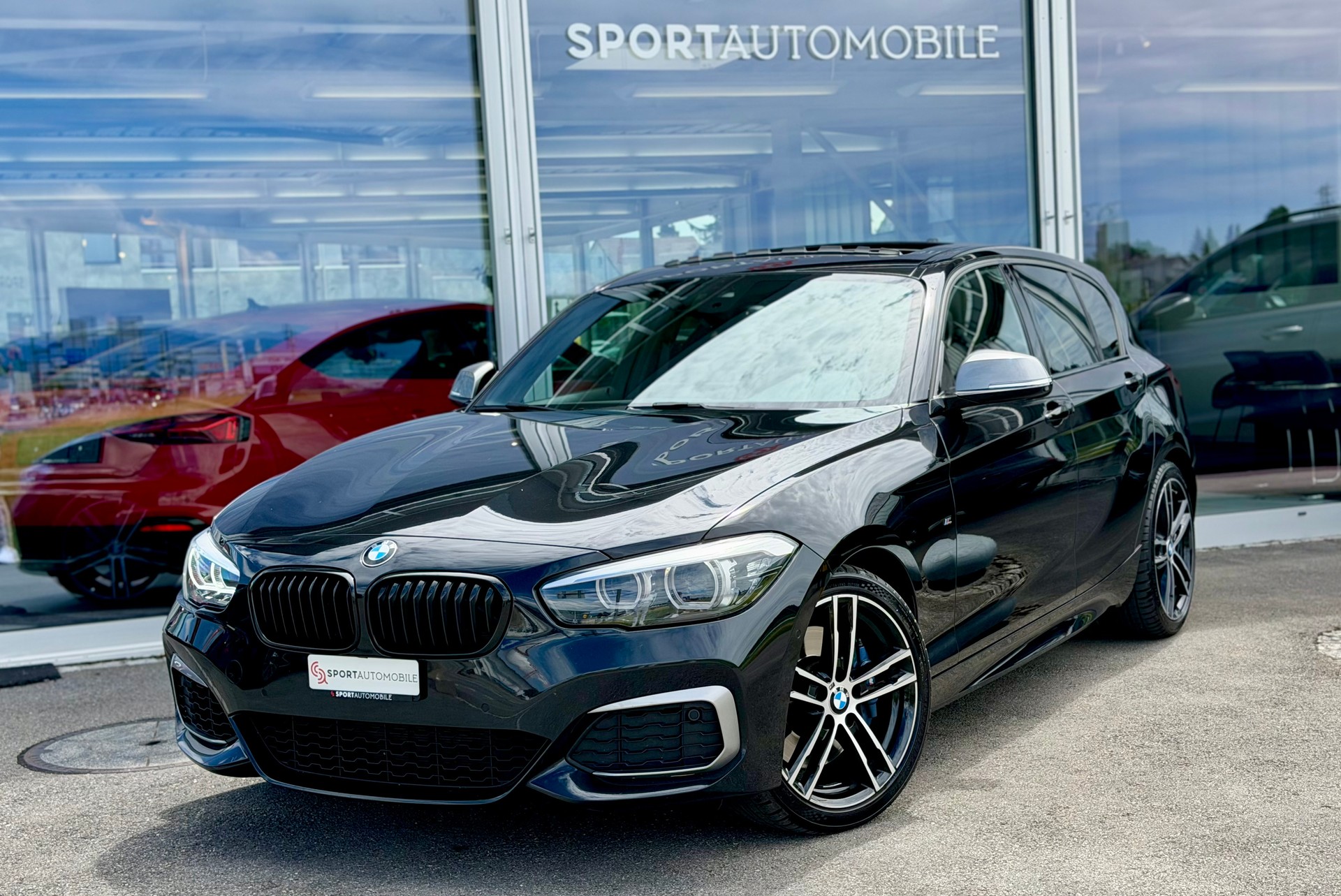 BMW M140i xDrive Steptronic-image-1