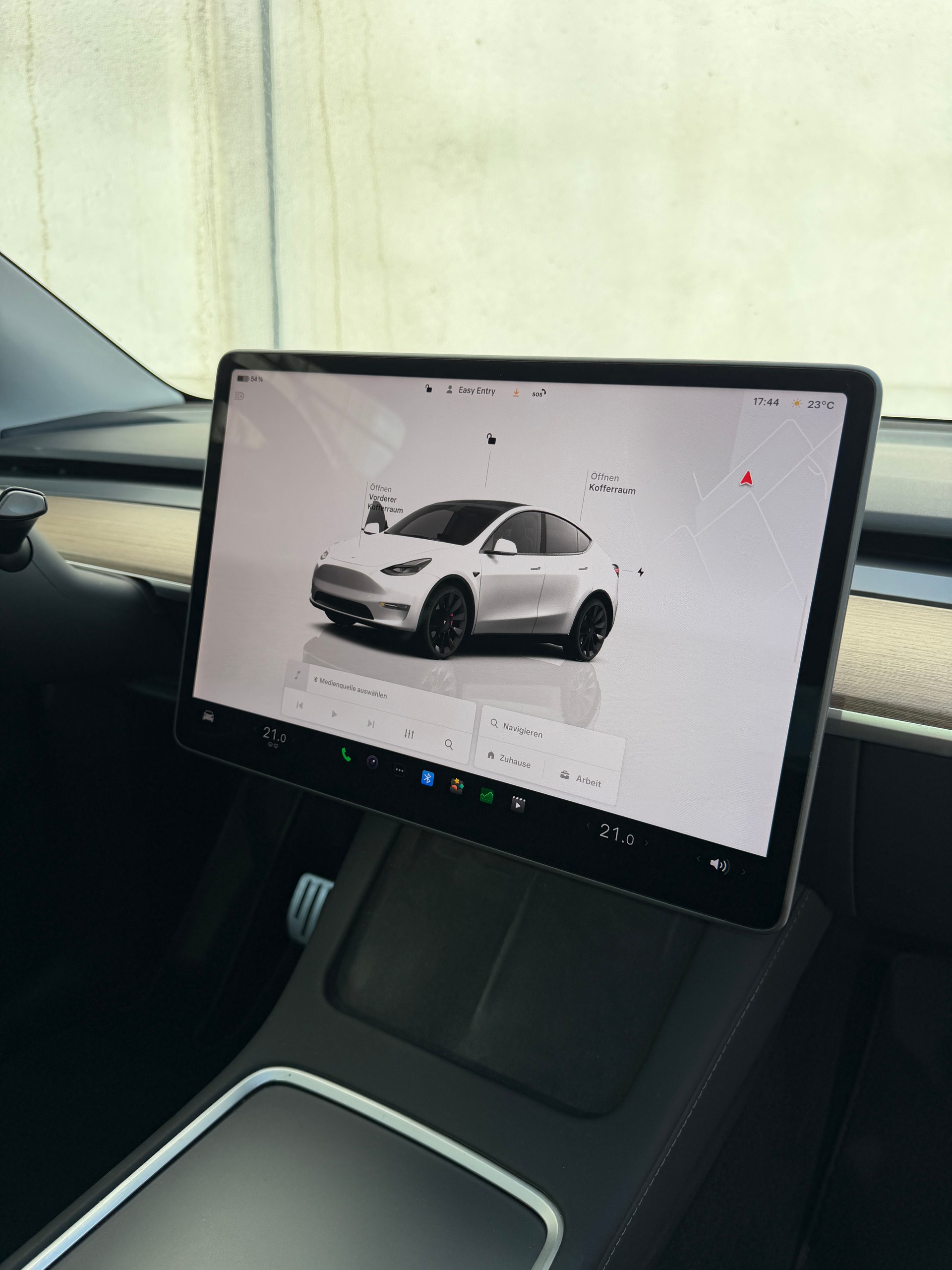 TESLA Model Y Performance-image-8