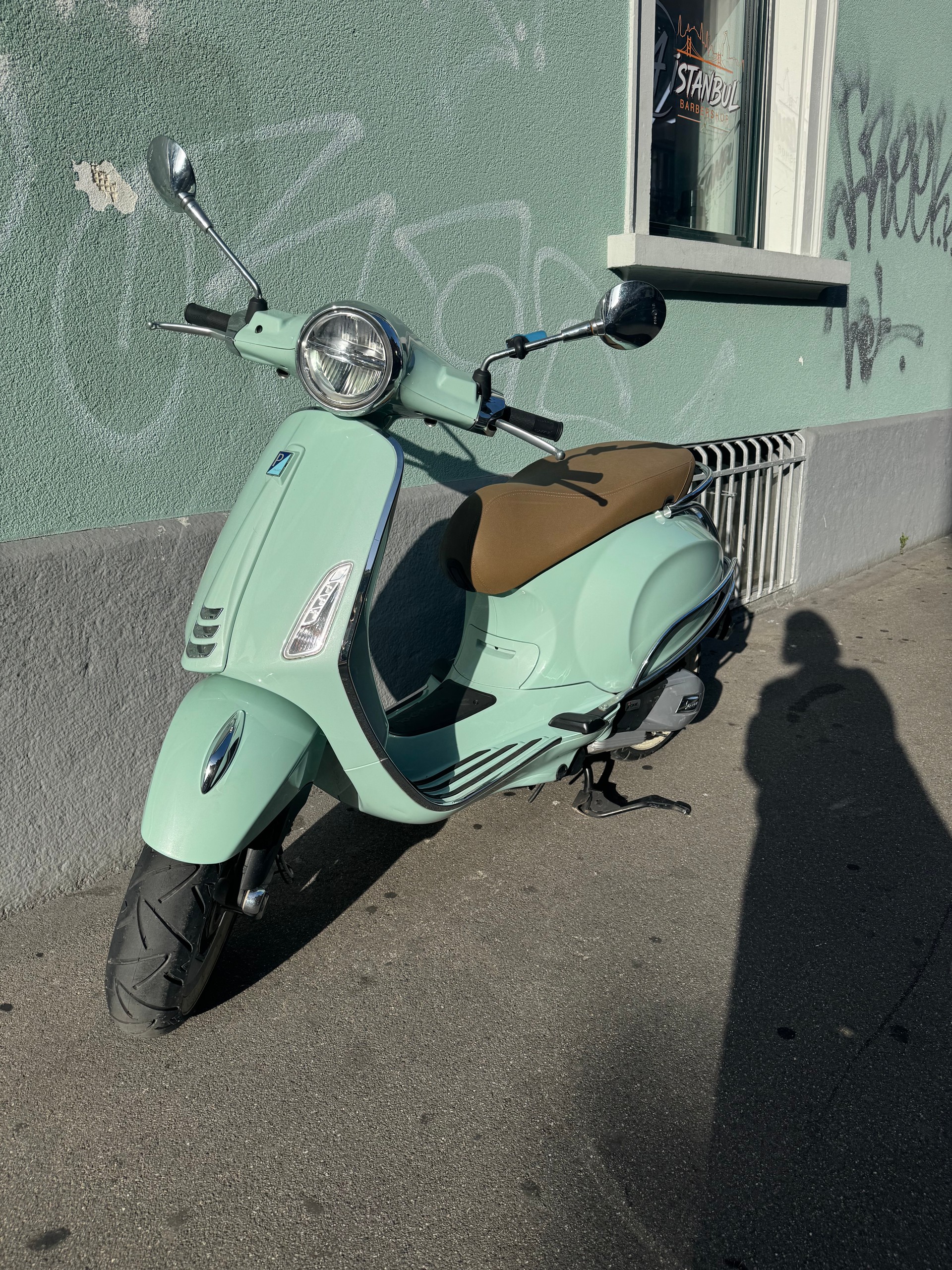PIAGGIO Vespa Primavera 125 iGet - mintgrün/Weisswandreifen/Sturzbügel-image-0