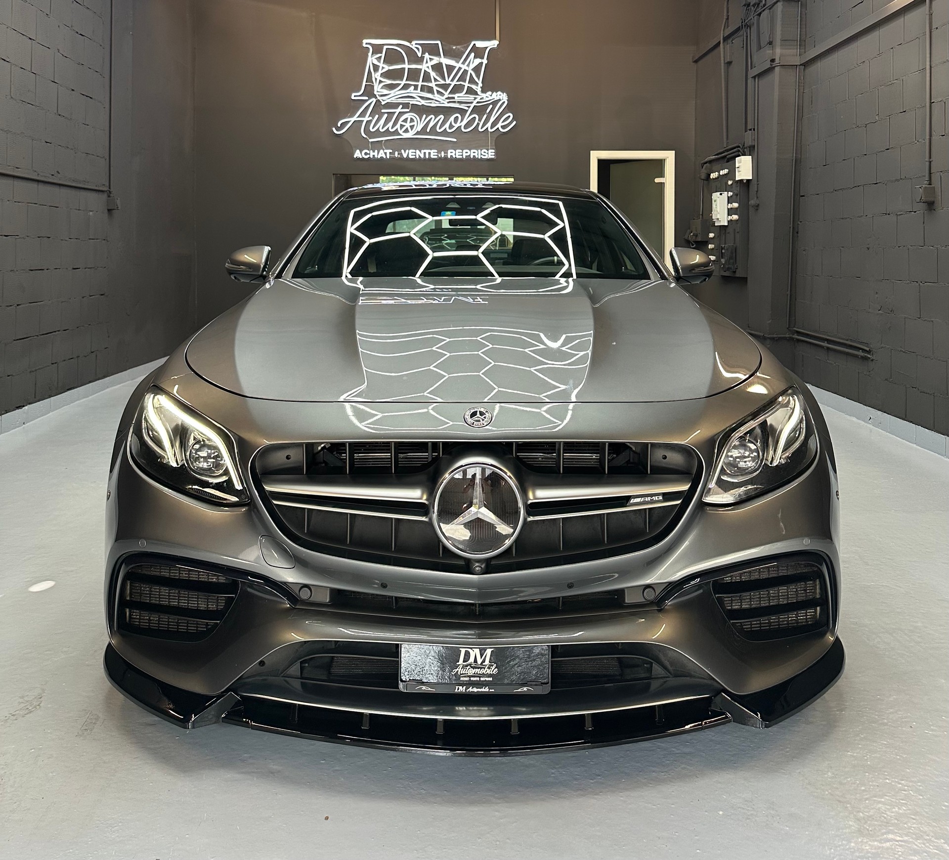 MERCEDES-BENZ E 63 AMG S 4Matic No Fap-No OPF // Leasing dès 749.- // Freins Céramique - keramik // Panorama // Distronic // Garantie-image-1