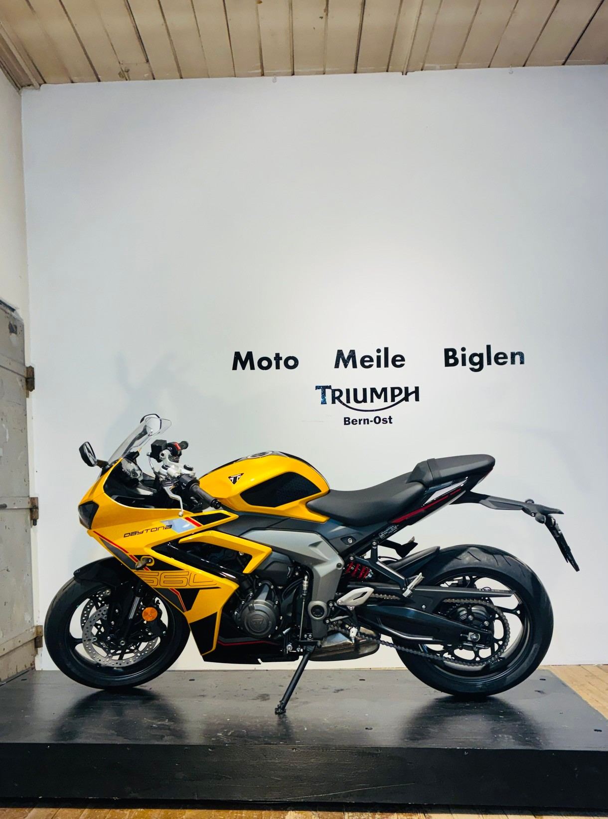 TRIUMPH 660-image-7