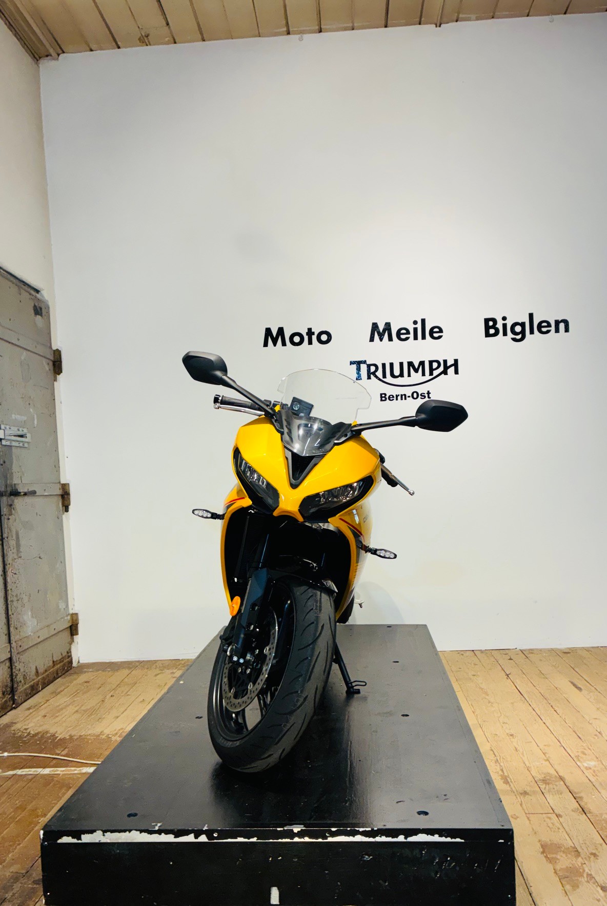TRIUMPH 660-image-1