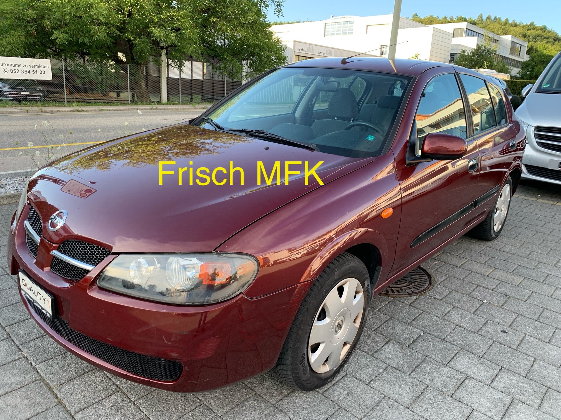 NISSAN Almera 1.5 16V visia