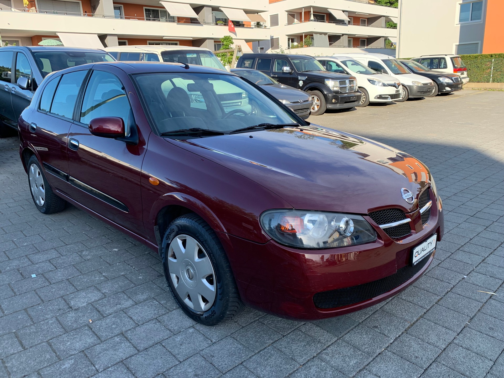 NISSAN Almera 1.5 16V visia-image-1