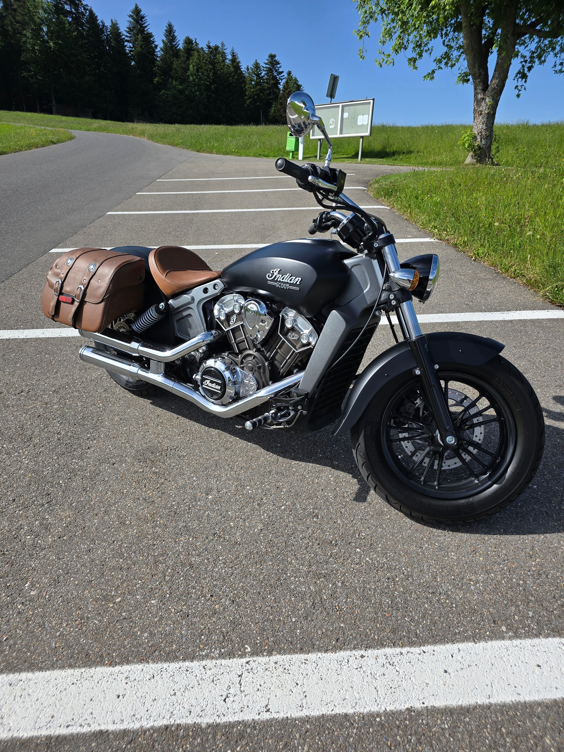 INDIAN Scout ABS-image-1
