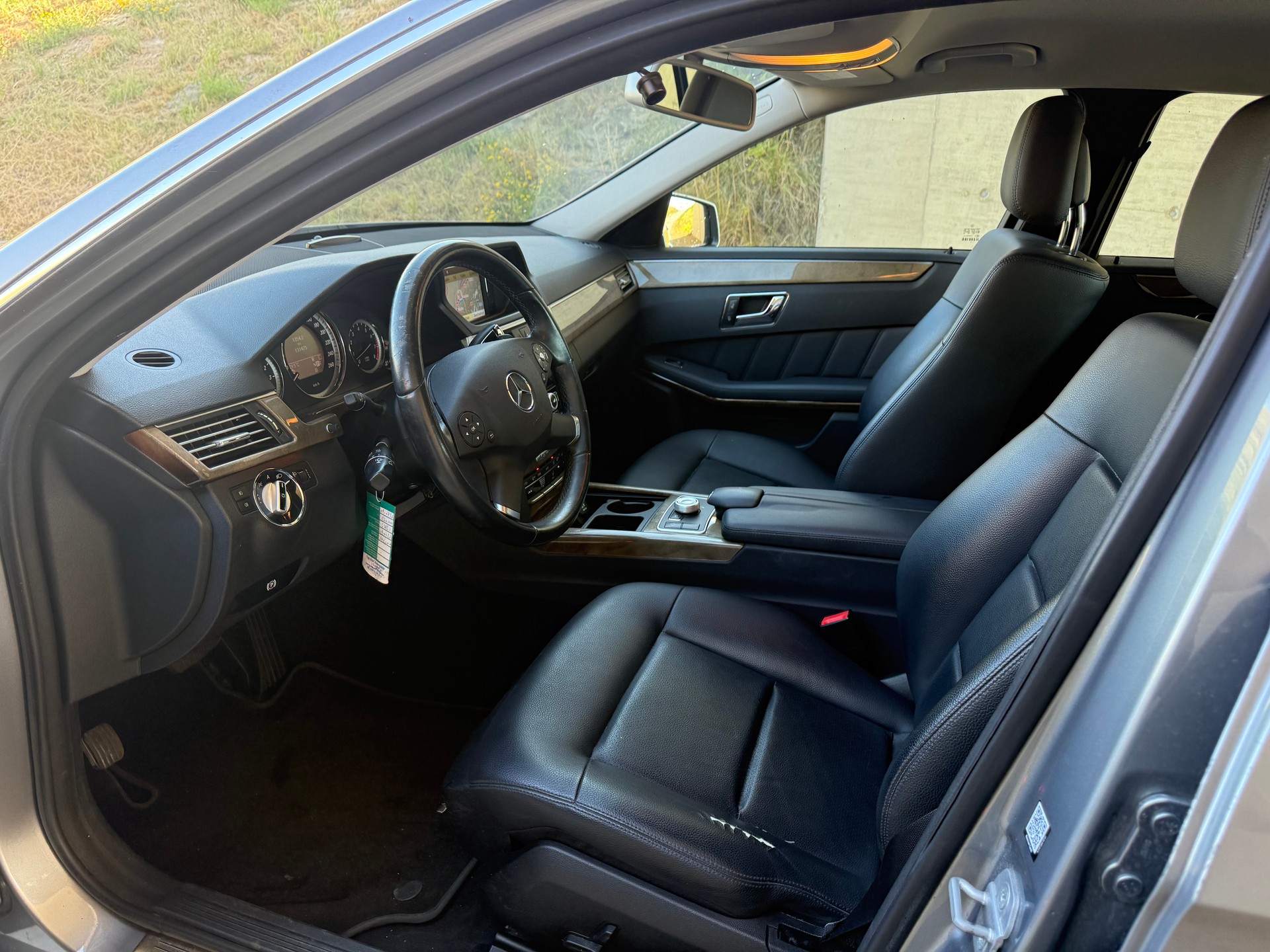 MERCEDES-BENZ E 350 4Matic 7G-Tronic-image-11