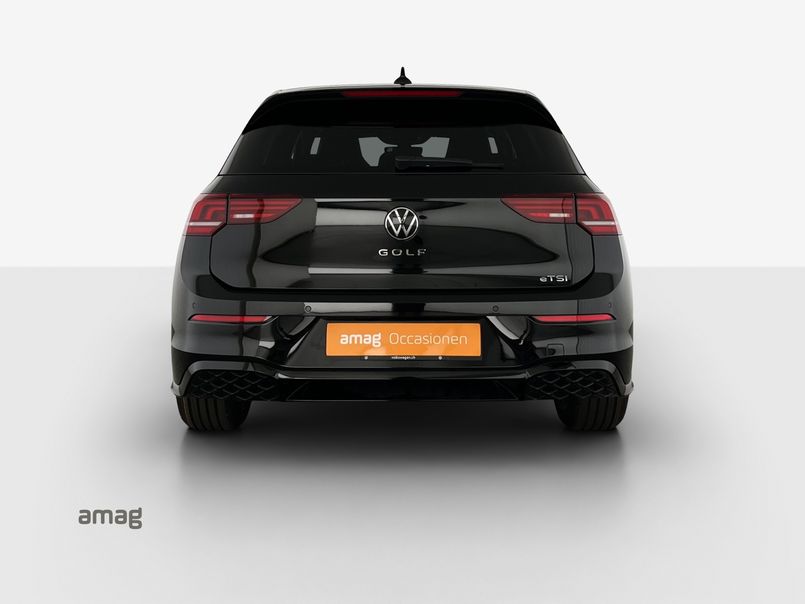 VW Golf 1.5 e TSI mHEV R-Line DSG-showroom-element-3