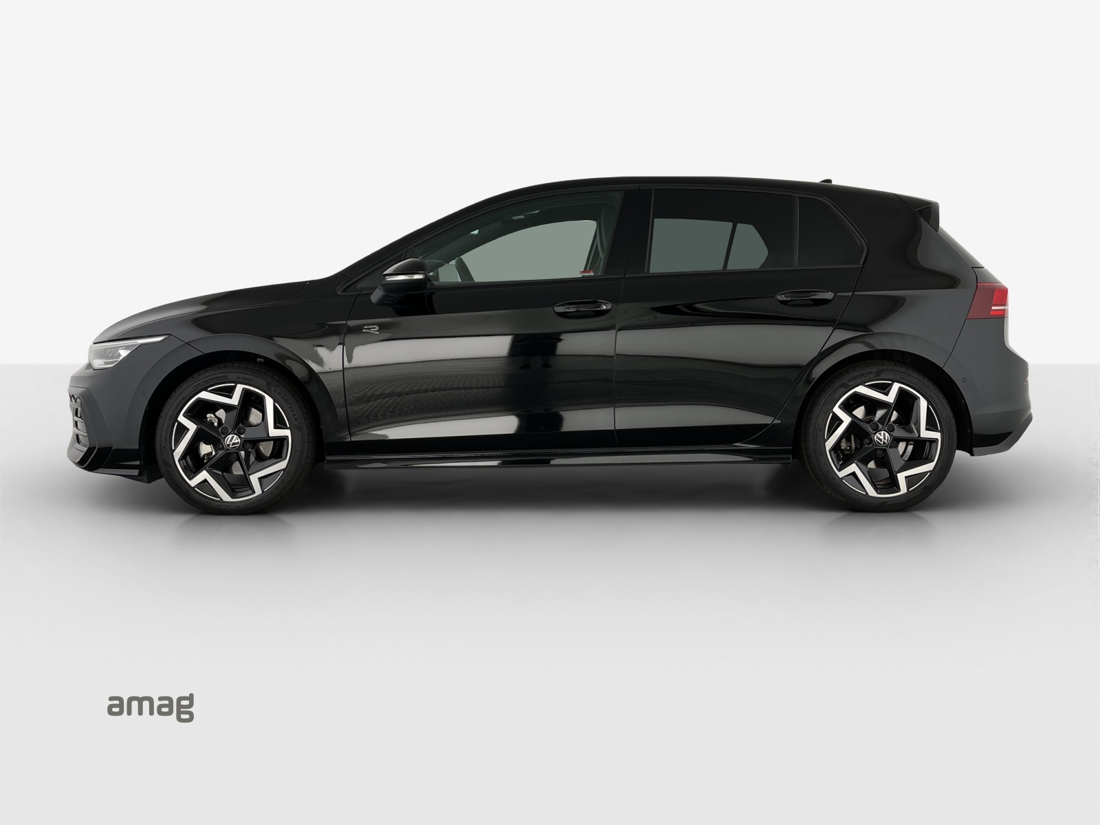 VW Golf 1.5 e TSI mHEV R-Line DSG-showroom-element-1